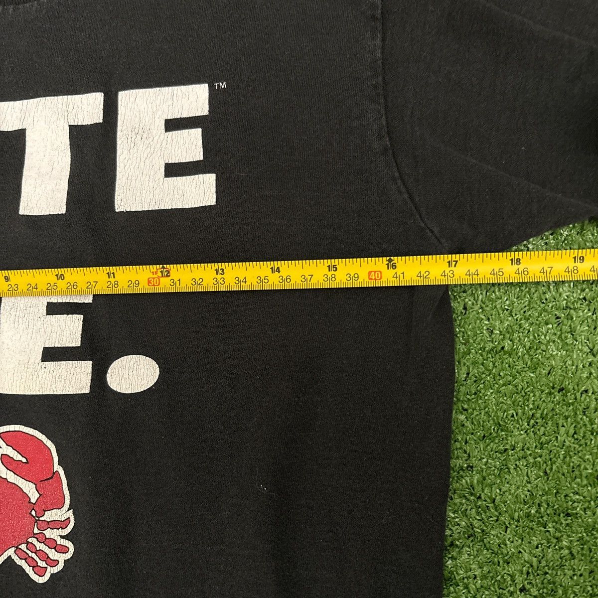 Other Black ‘Bite Me’ Joe’s Crab Shack Graphic Tee Size US S / EU 44-46 / 1 - 4 Thumbnail