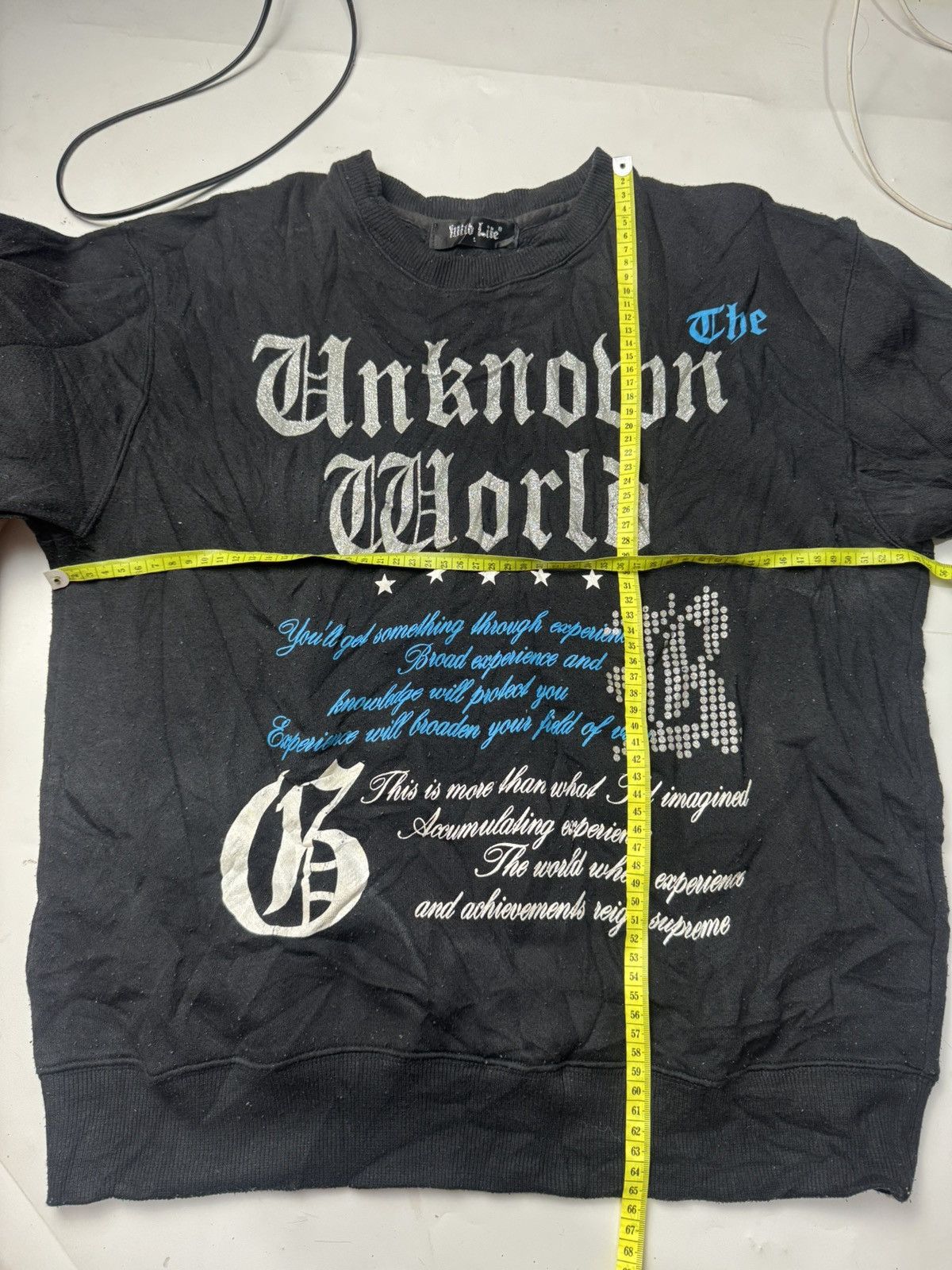 Beauty Beast Wild Life Japanese Poem Sweatshirt Size US L / EU 52-54 / 3 - 7 Thumbnail