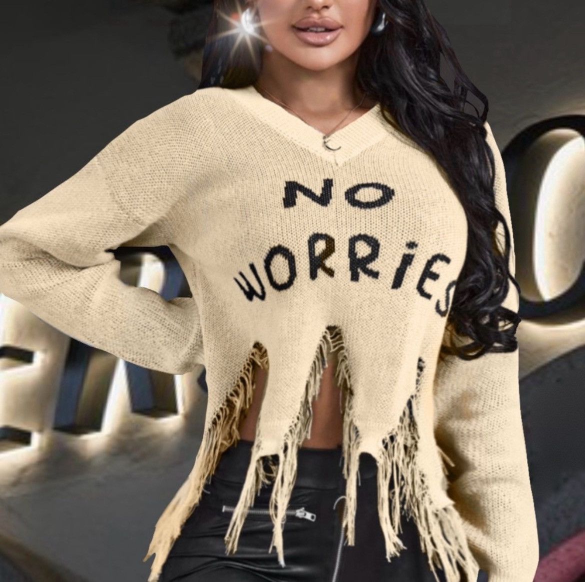 Designer × Other NWT, Women's Fringe Hem “No Worries” Crop Top Size M / US 6-8 / IT 42-44 - 1 Thumbnail