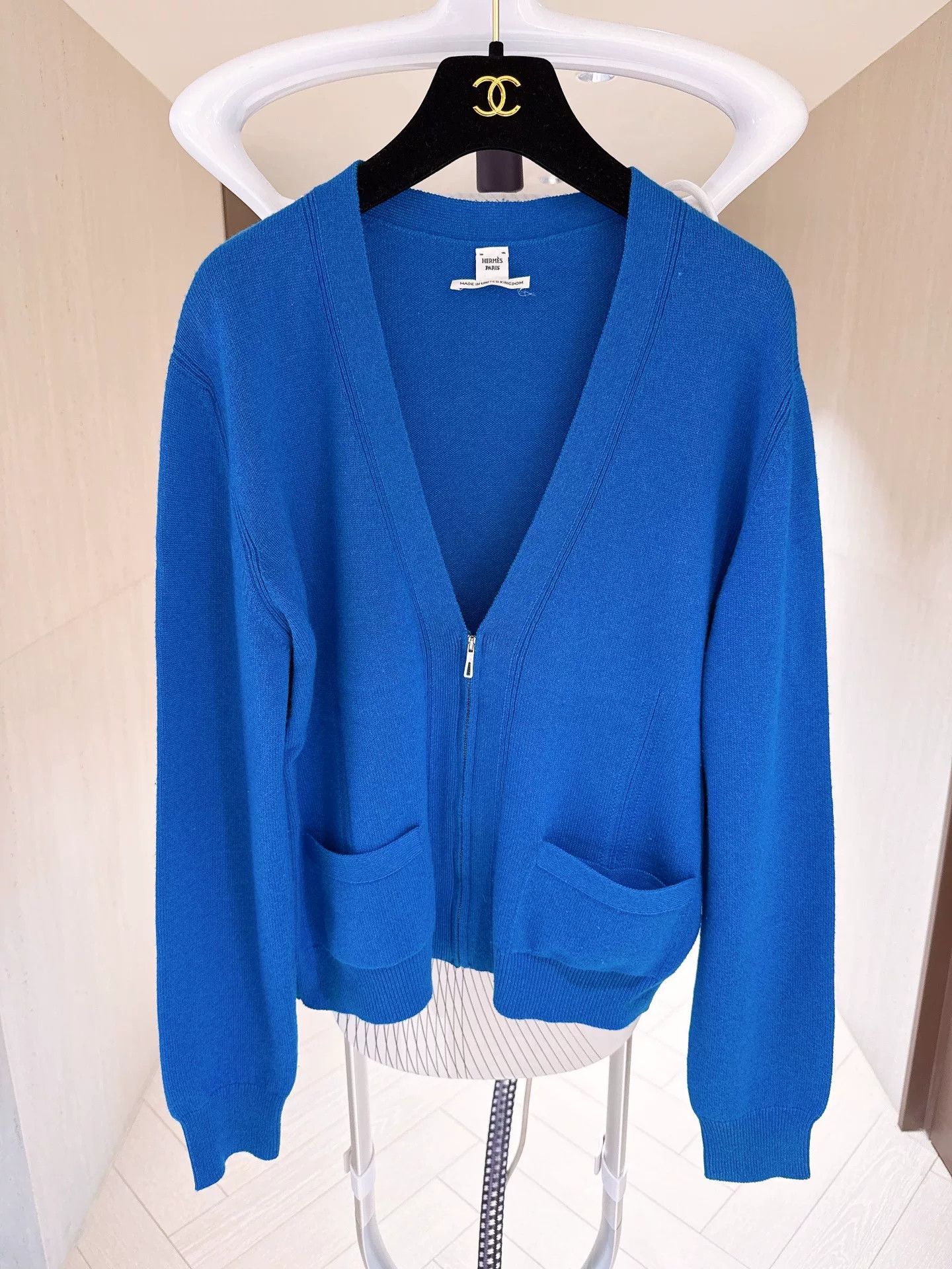 Hermes Hermes Blue V-Neck Zip Cardigan Size US S / EU 44-46 / 1 - 1 Thumbnail