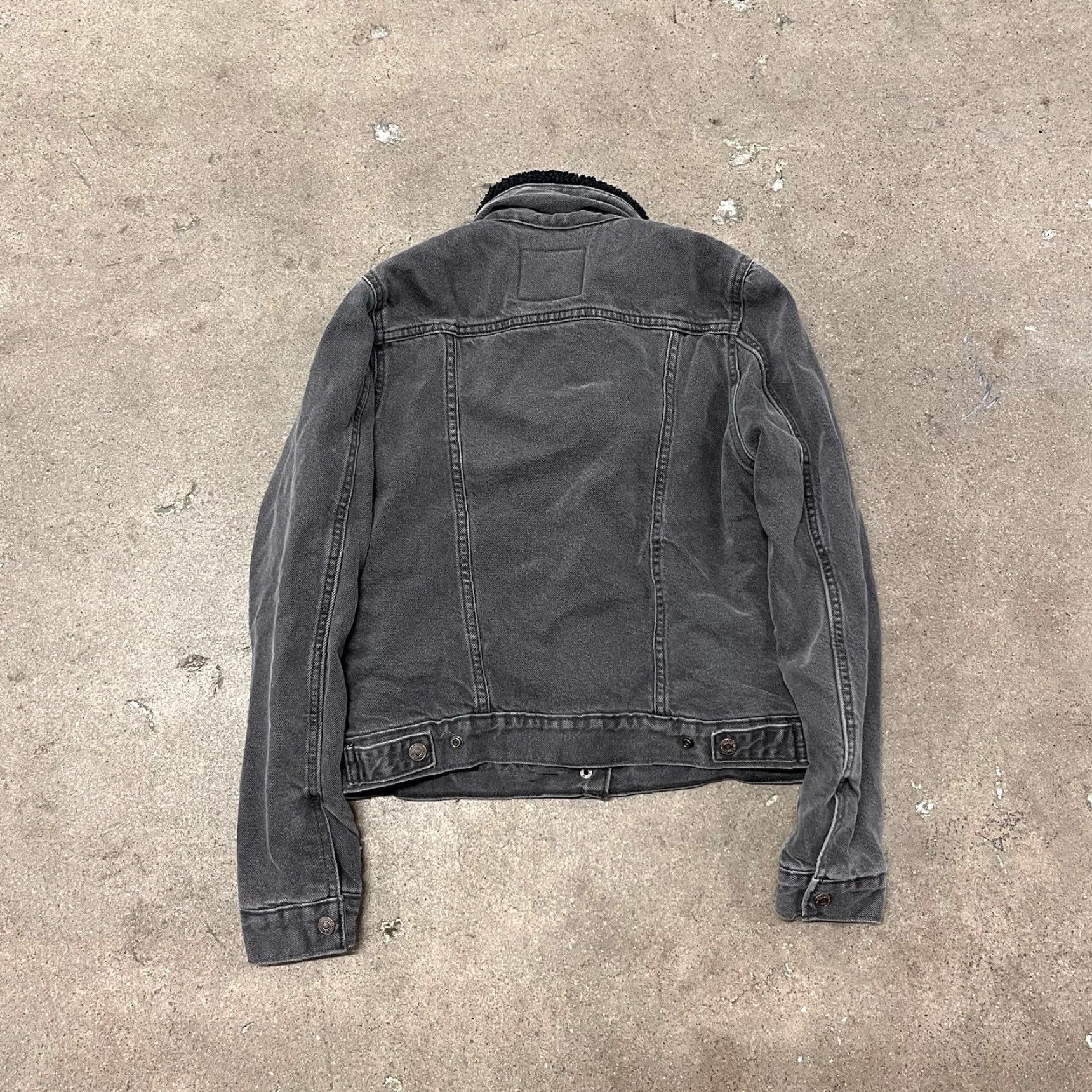 Levi's Levi’s Womens Sherpa Denim Trucker Jacket Black & Grey Wool Lining Size Small Size S / US 4 / IT 40 - 3 Thumbnail