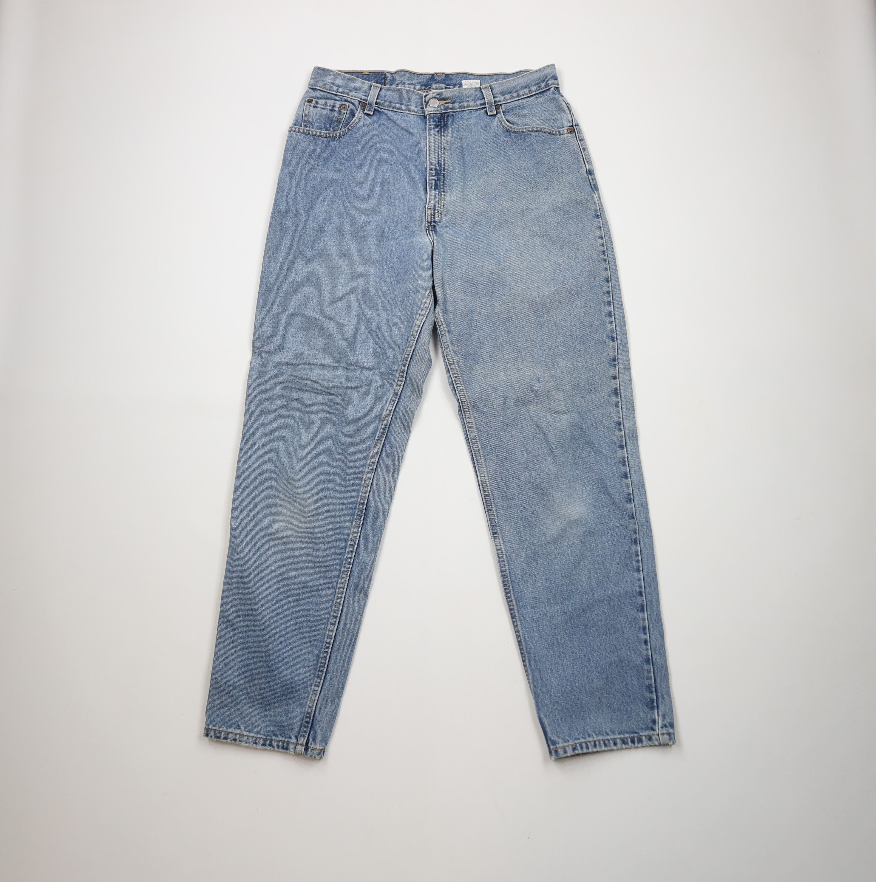 Levi's × Vintage Vintage Y2K 2002 Levis 550 Relaxed Tapered Leg Denim Jeans Size 36" / US 14 / IT 50 - 1 Thumbnail