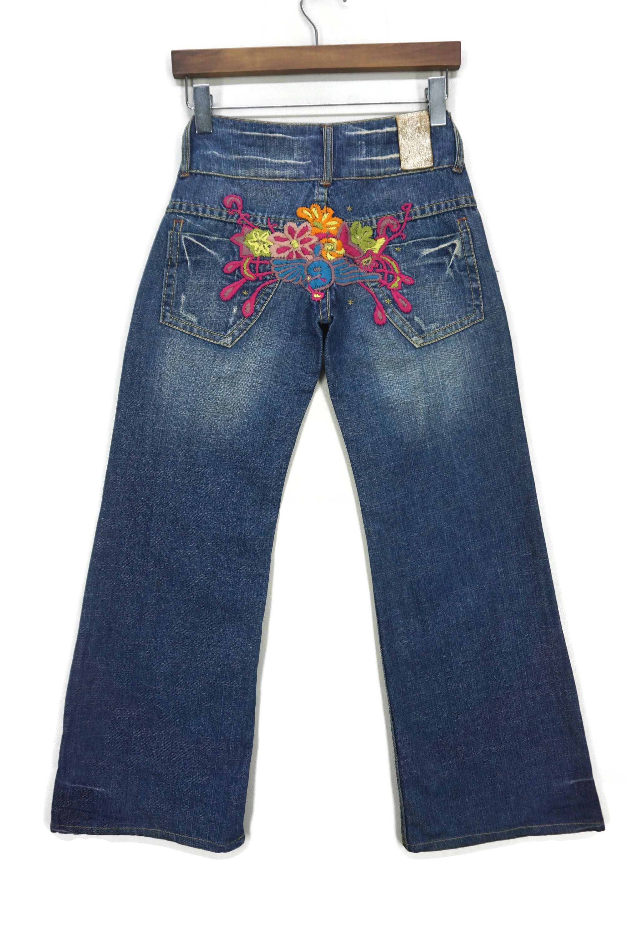 Japanese Brand Red Pepper Jeans Size 25 fit W26 L28.5 Low-Rise Bootcut Size 25" / US 0 / IT 36 - 1 Thumbnail