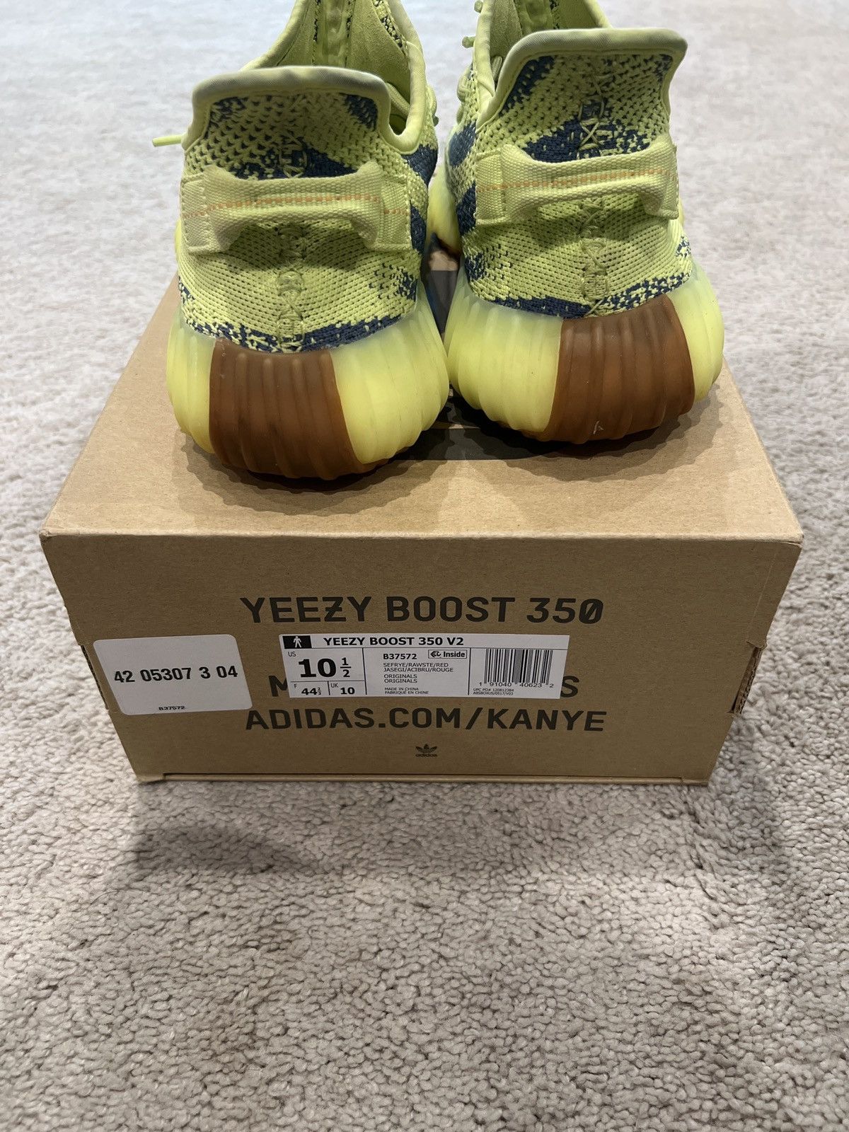 Adidas Yeezy 350 Boost V2 Frozen Yellow Size US 10.5 / EU 43-44 - 4 Thumbnail