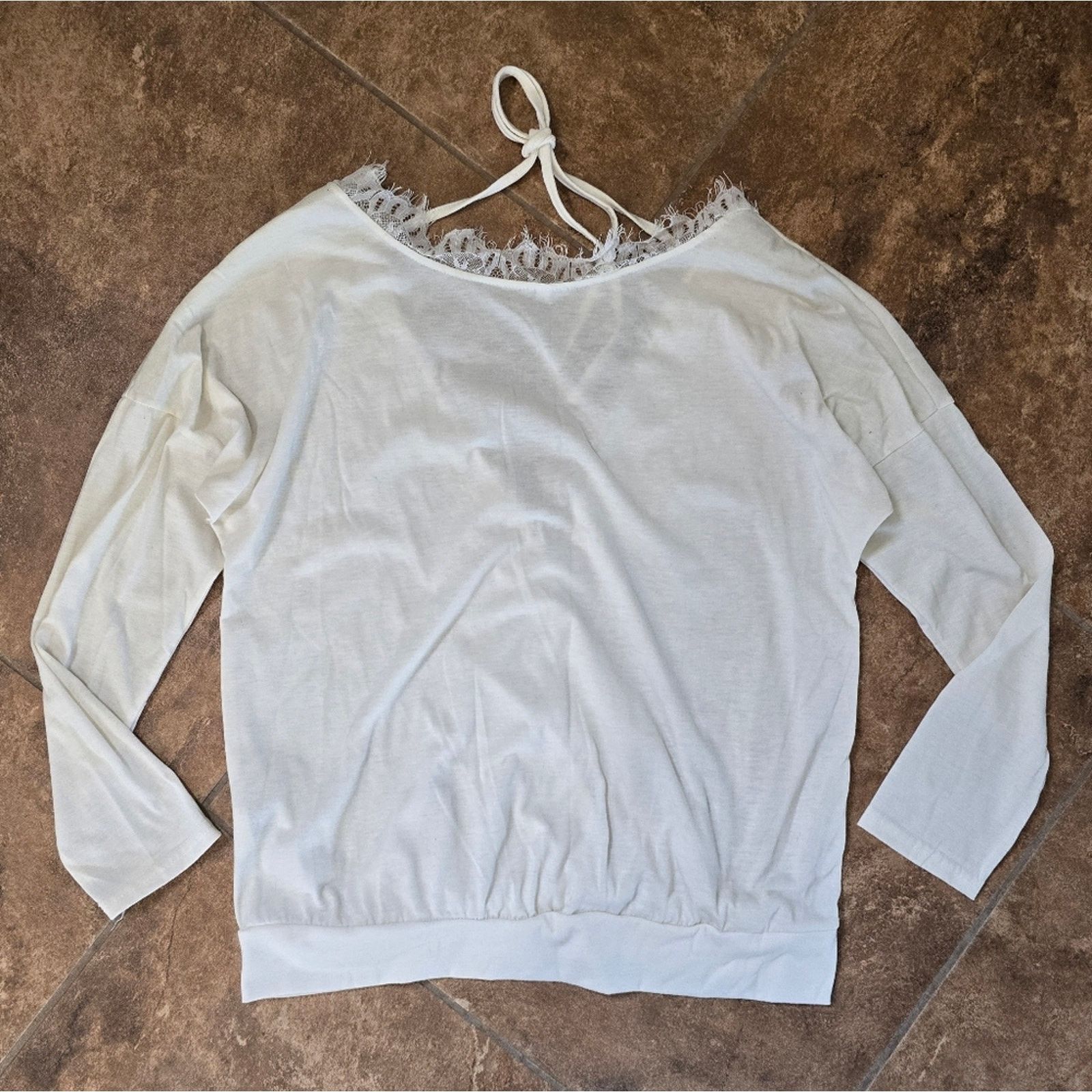 Other White Laced Trim YOINS Long Sleeve Size M / US 6-8 / IT 42-44 - 2 Thumbnail