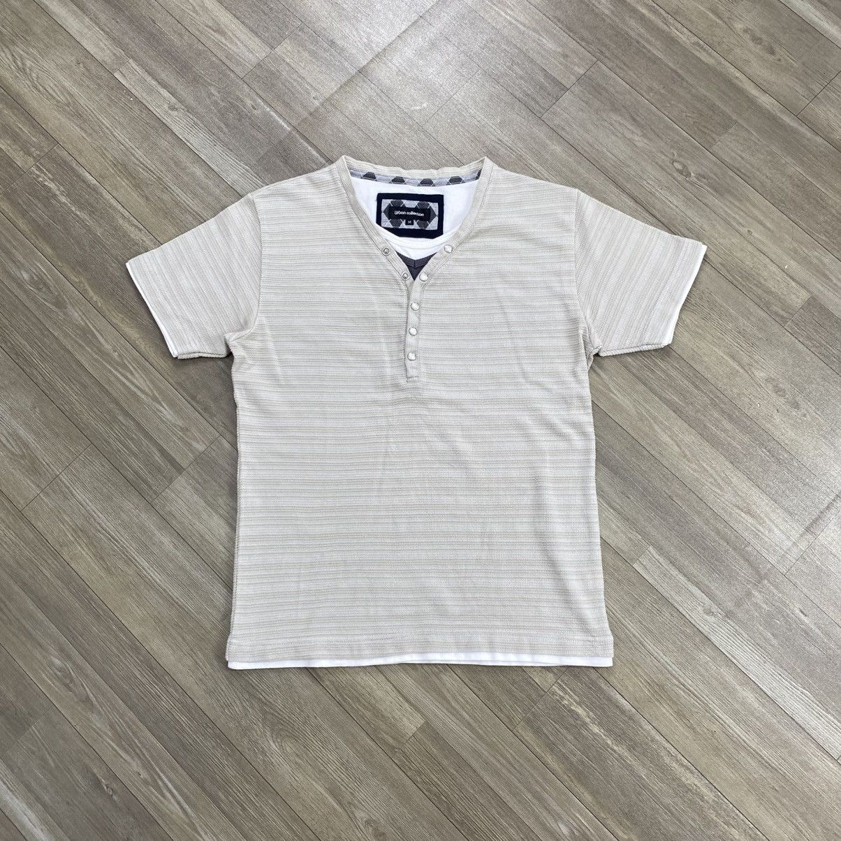 Japanese Brand 2000s Urban Collection Double Layers Goa Lgb Button Tee Y2K Size US M / EU 48-50 / 2 - 1 Thumbnail