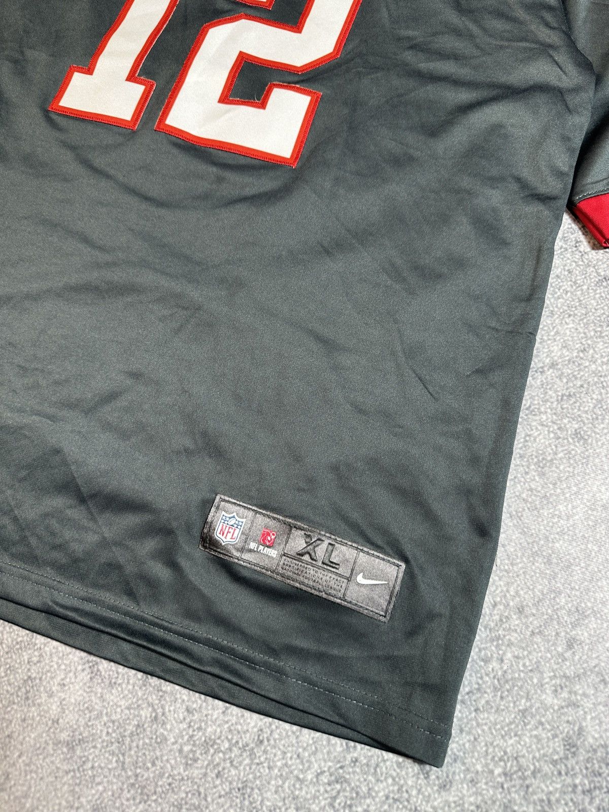 NFL × Nike NFL Nike Buccaneers Brady 12 Jersey Streetwear Rare USA XL Size US XL / EU 56 / 4 - 3 Thumbnail