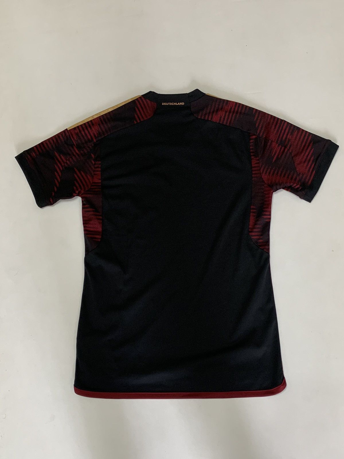 Adidas Adidas Deutscher Fussball-Bund Jersey Size US M / EU 48-50 / 2 - 10 Thumbnail