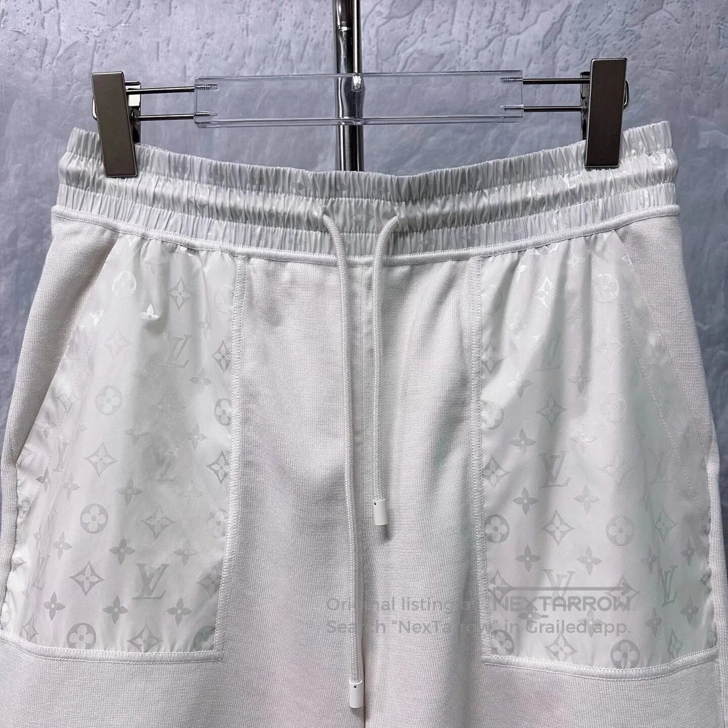 Louis Vuitton louis vuitton white printed shorts medium. Size US 38 / EU 54 - 2 Thumbnail
