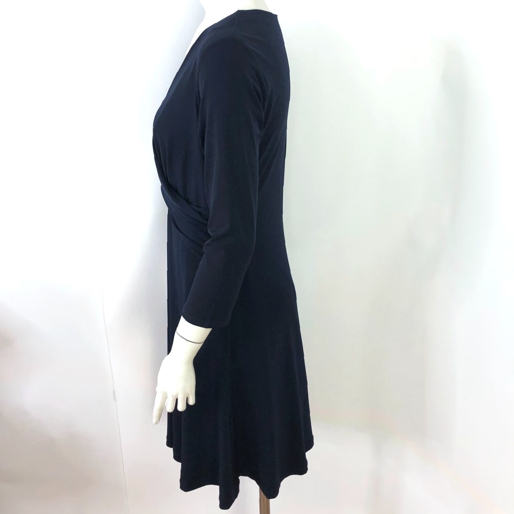 Brooks Brothers Brooks Brothers Dress Medium Faux Wrap Above Knee Length Blue Navy MINT 3/4 Sleeve V-Neck A-Line Woman Womens (Adult) Size M / US 6-8 / IT 42-44 - 5 Thumbnail