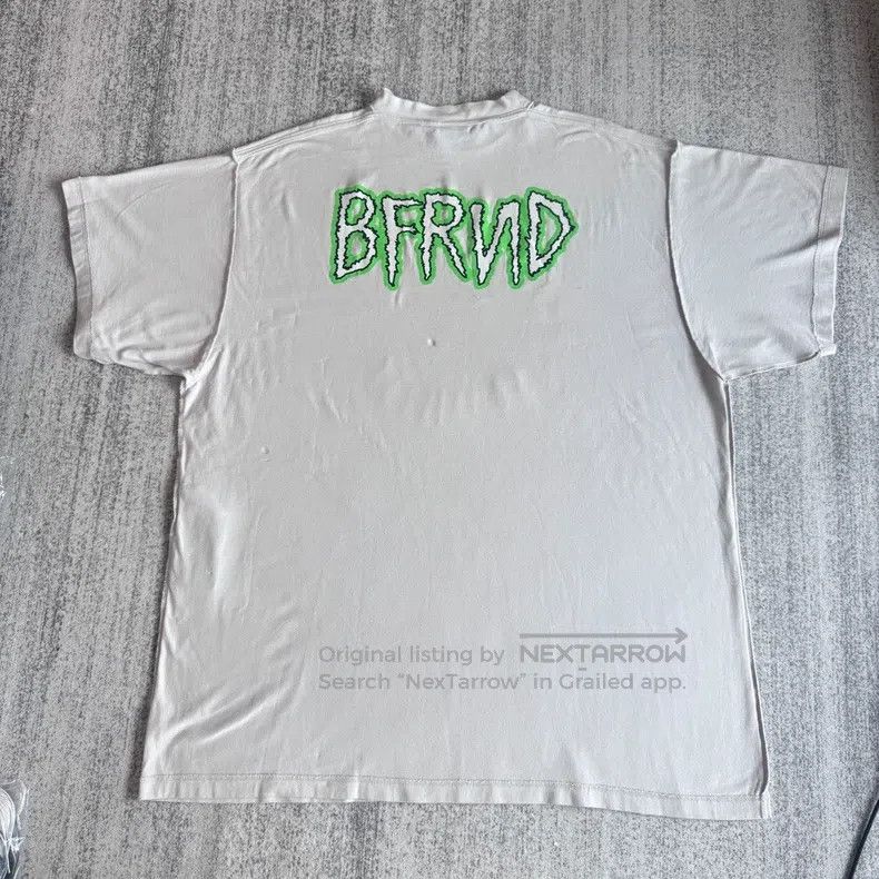 Balenciaga Balenciaga No band Logo printing short sleeve T-shirt Size US L / EU 52-54 / 3 - 5 Thumbnail