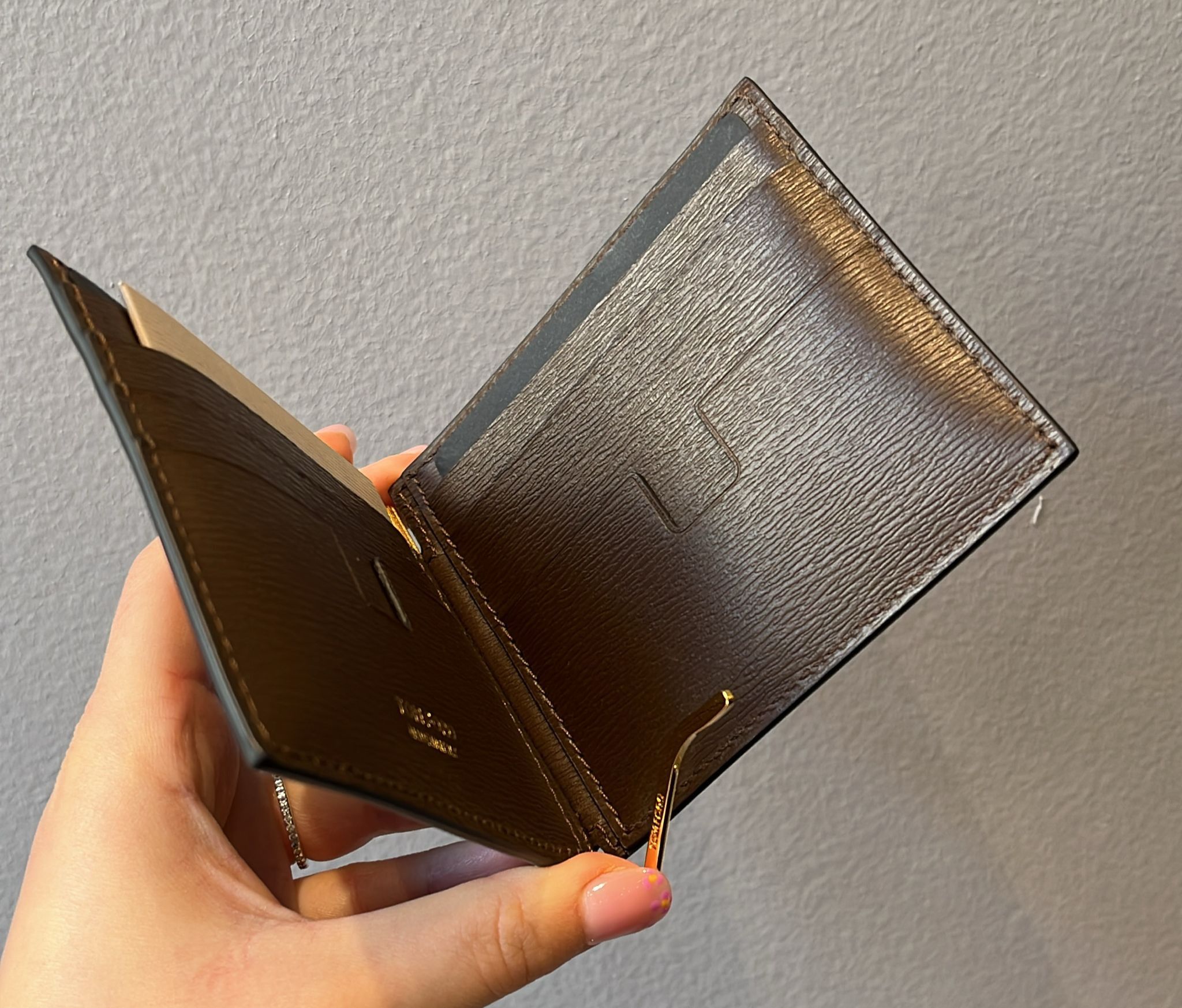 Tom Ford o1loc1c0825 YM231 Size: OS / Wallet in Brown Size ONE SIZE - 2 Thumbnail