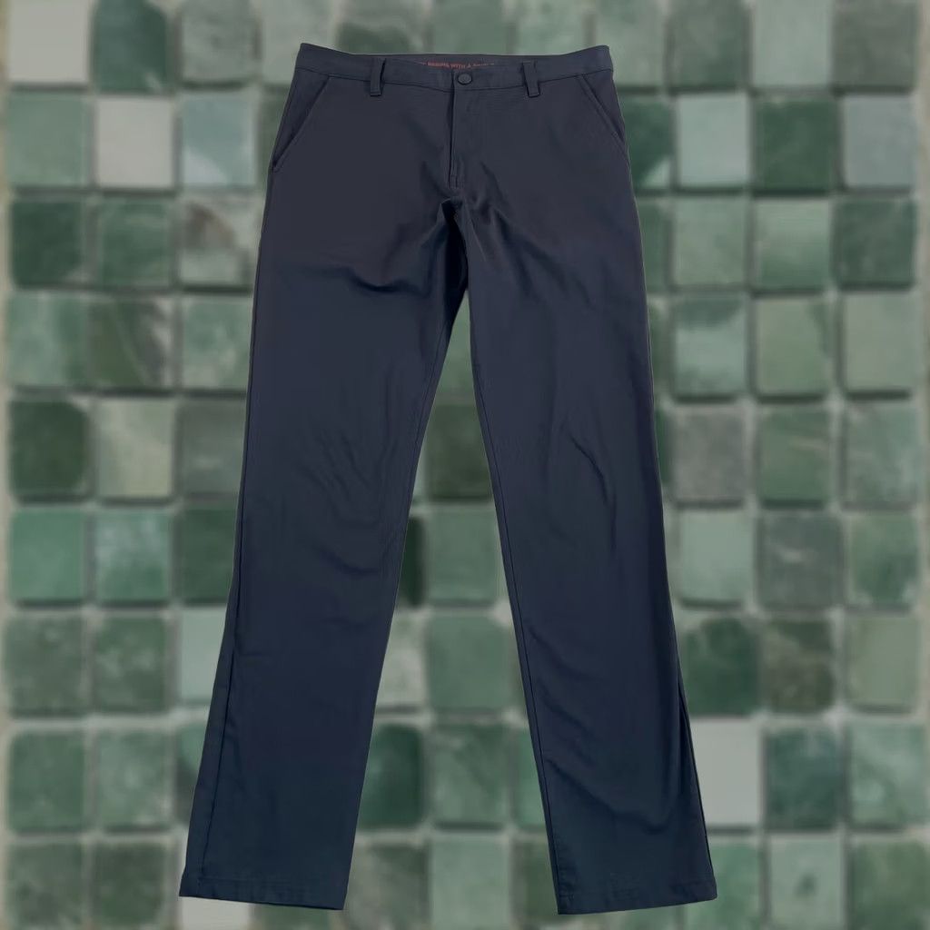 Rhone Rhone Commuter Pants Men 32x32 Black Slim Straight Stretch Casual Size US 32 / EU 48 - 1 Thumbnail