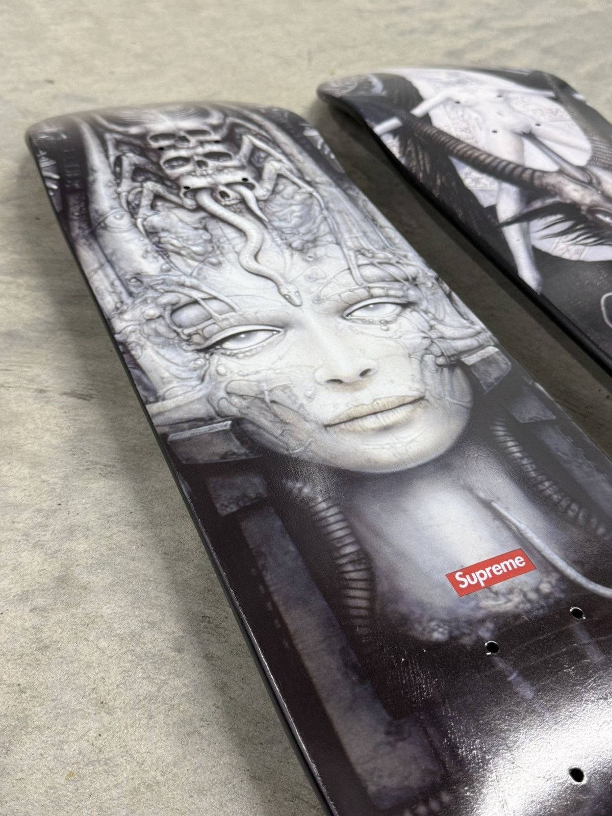 Supreme Supreme F/W14 H.R. Giger The Spell lV & Li ll Deck Set Size ONE SIZE - 3 Thumbnail