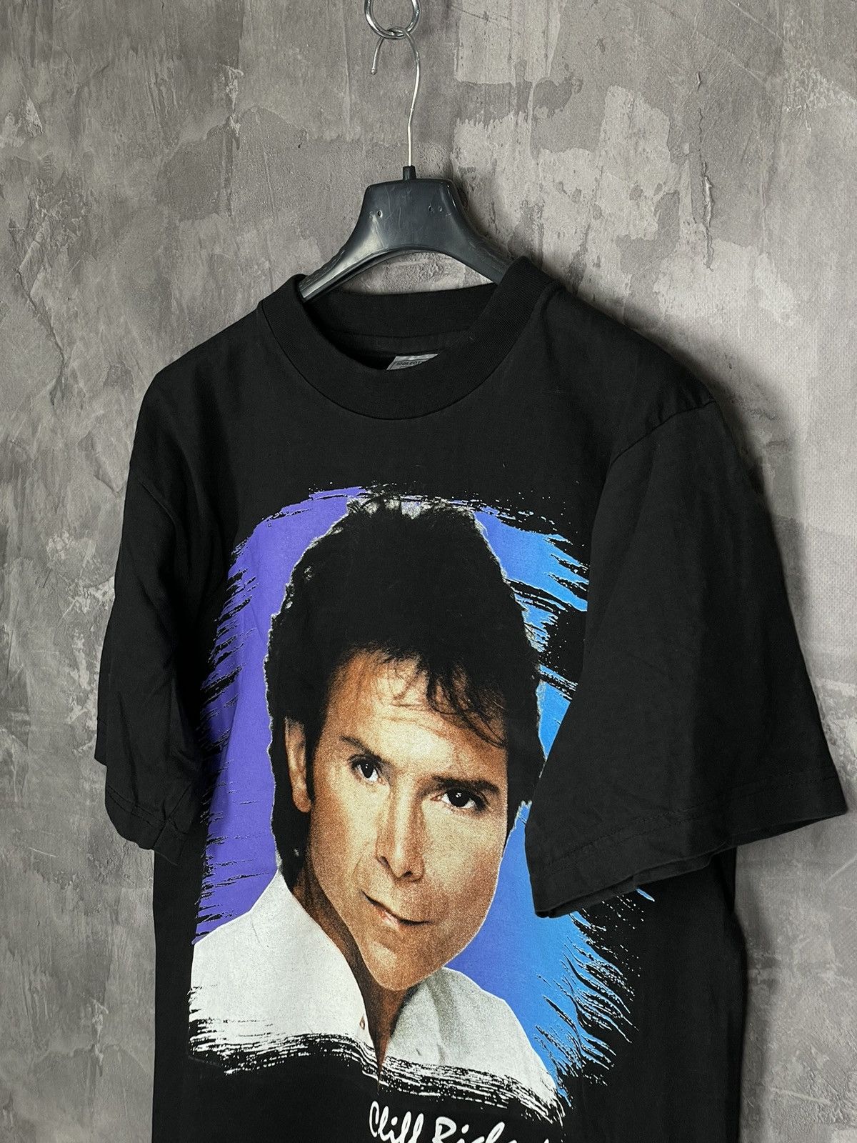 Band Tees × Vintage Cliff Richard Access All Areas Tour TShirt 90s Pop Rock Roll Size US M / EU 48-50 / 2 - 7 Thumbnail