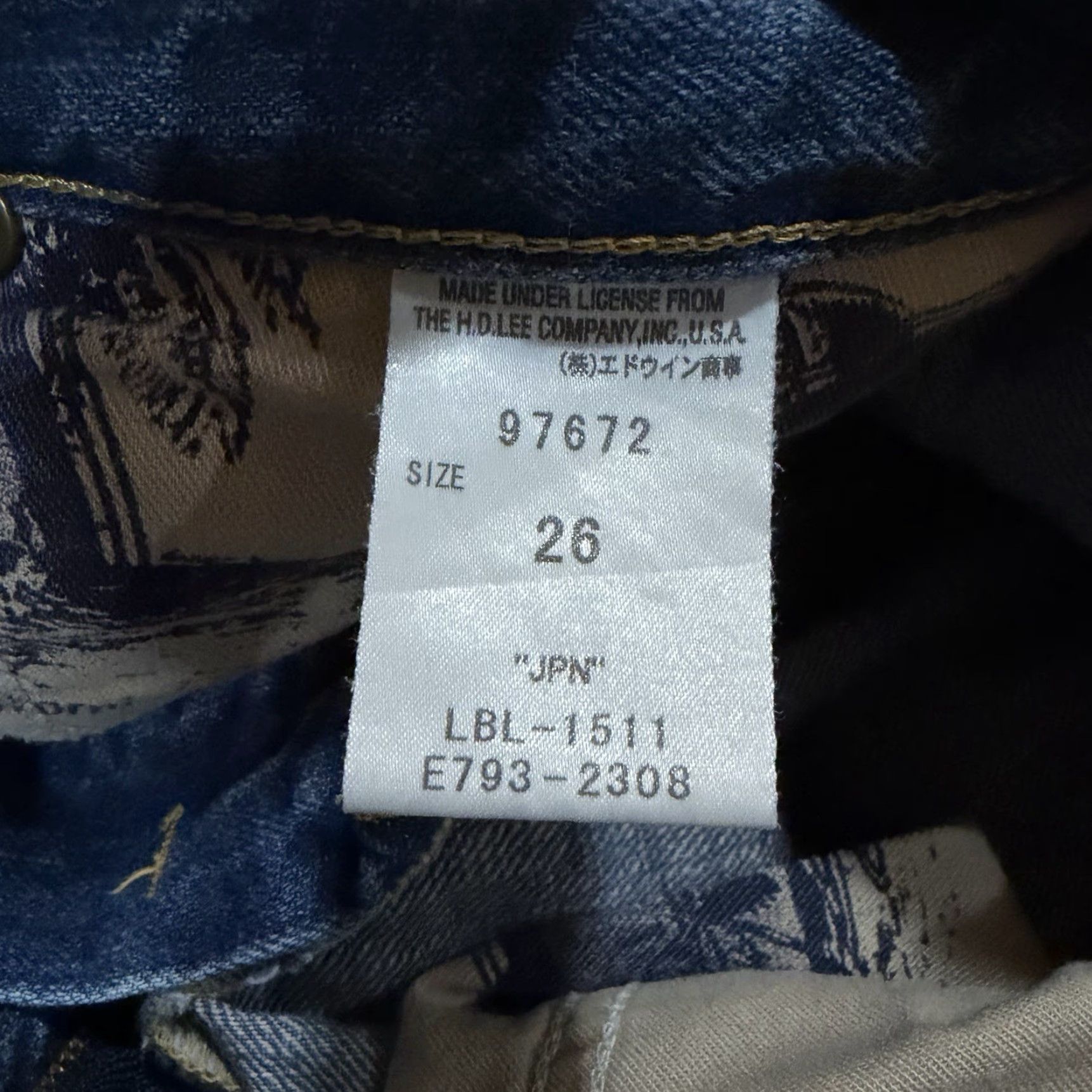 Lee VINTAGE LEE CHER COLAB UNION MADE JAPAN Distressed COWBOY JEANS 28W 26L Blue Mens Jeans Size US 28 / EU 44 - 5 Thumbnail