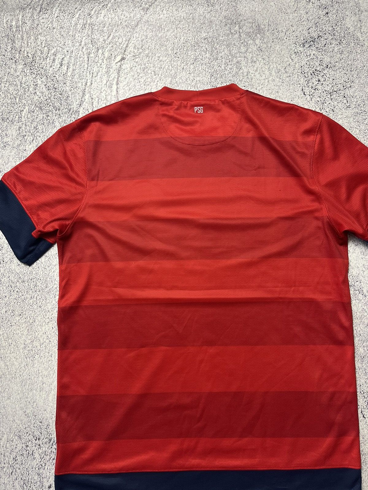 Nike Nike PSG Paris Saint Germain 2013 Soccer Football Jersey Size US M / EU 48-50 / 2 - 20 Thumbnail