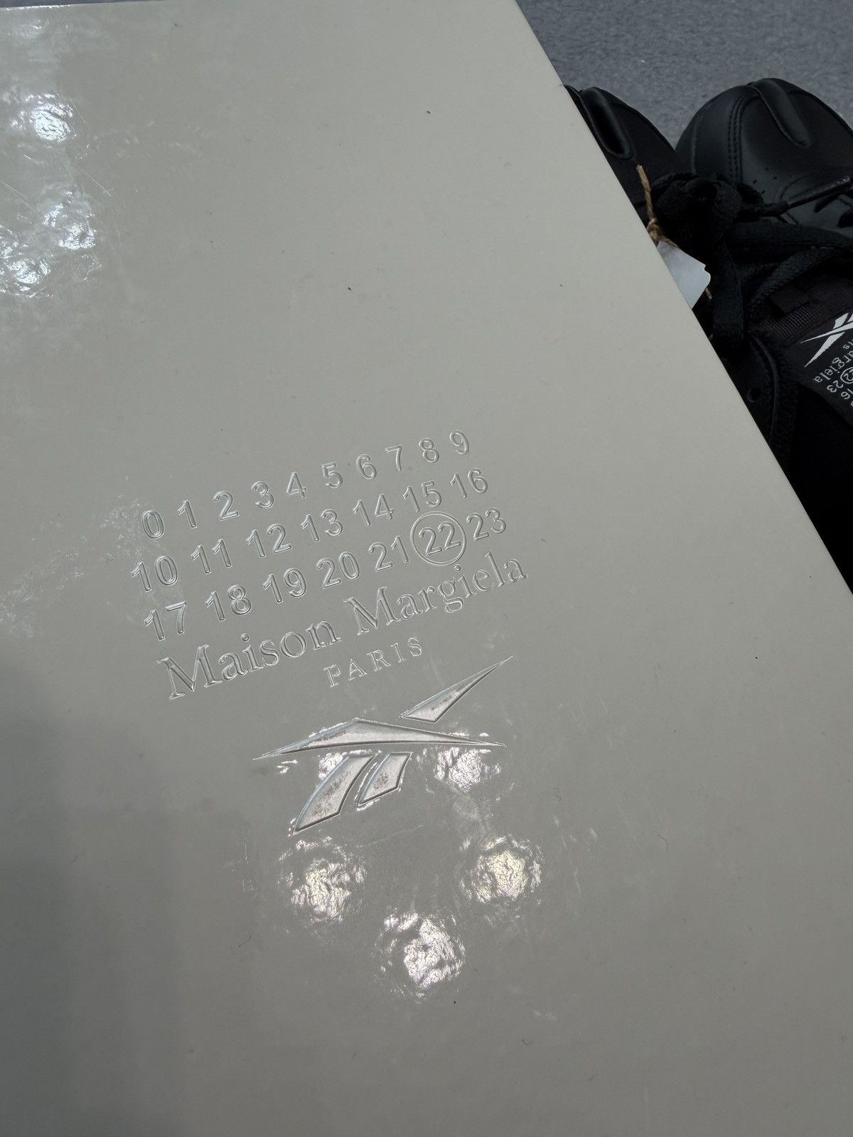 Maison Margiela × Reebok Maison Margiela Tabi x Reebok Project 0 CL DQ Black Size US 10.5 / EU 43-44 - 8 Thumbnail