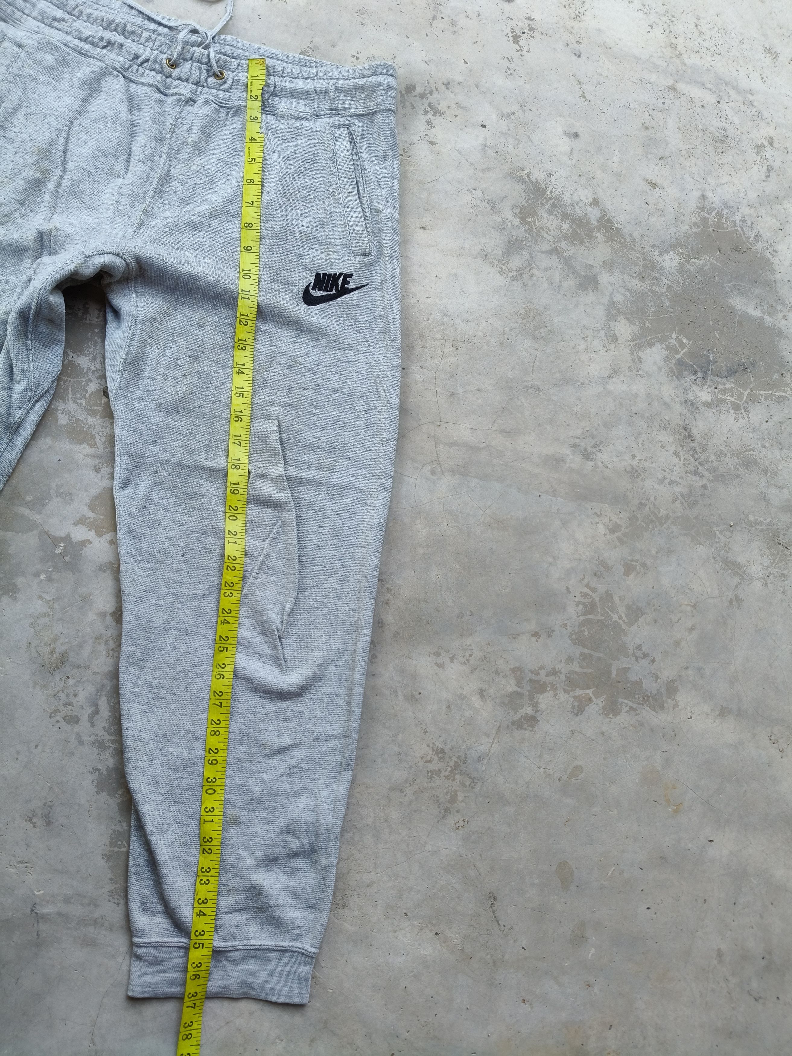 Nike Vintage Nike Joggers Pants Size US 36 / EU 52 - 12 Thumbnail