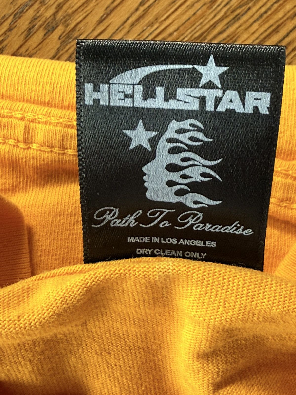 HELLSTAR Hellstar Jesus Emblem Tee Yellow Green size XL Size US XL / EU 56 / 4 - 5 Thumbnail