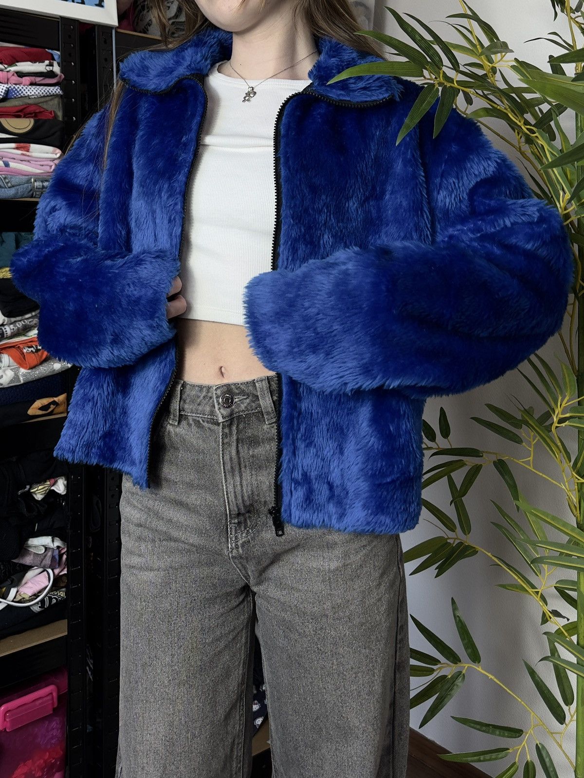 Vintage AVANT GARDE FLUFFY MOHAIR ULTRAMARINE FAUX FUR COAT JACKET Size M / US 6-8 / IT 42-44 - 1 Thumbnail