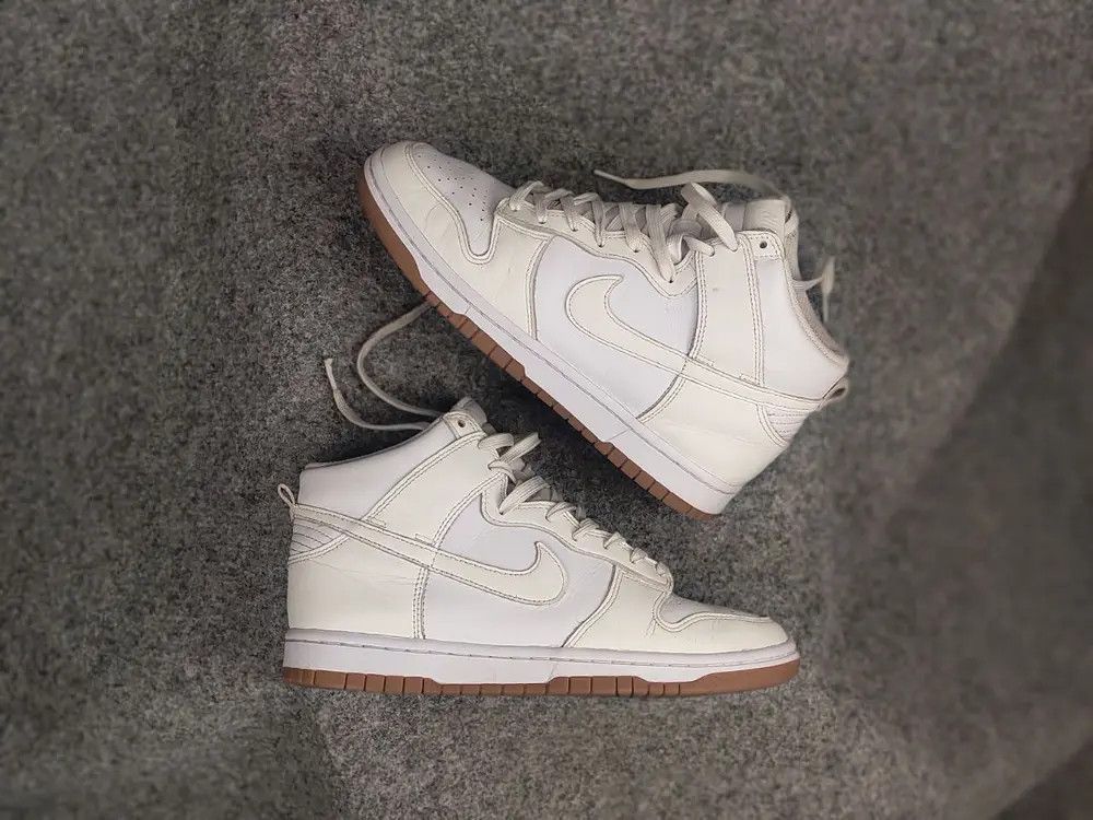 Nike Nike Dunk High Sail Gum Leather White Sneakers Vintage Style Size US 7.5 / EU 40-41 - 1 Thumbnail