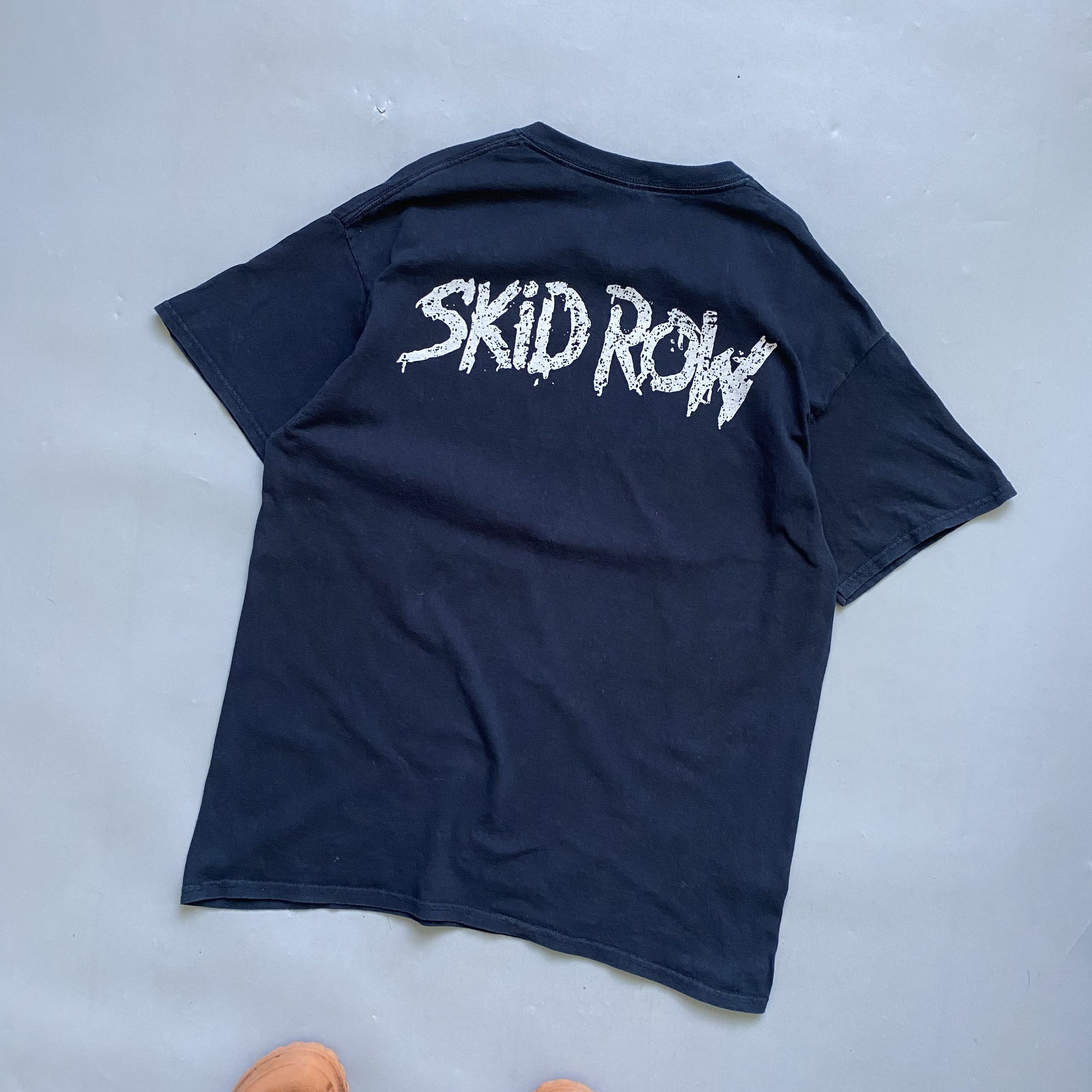 Band Tees 🎸 Vintage SKID ROW rock band tee Y2K heavy metal Size US M / EU 48-50 / 2 - 2 Thumbnail