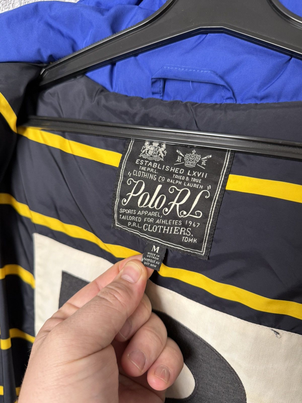 Polo Ralph Lauren Polo Ralph Lauren Men's Royal Blue Puffer Down Hooded Jacket Size US M / EU 48-50 / 2 - 19 Thumbnail