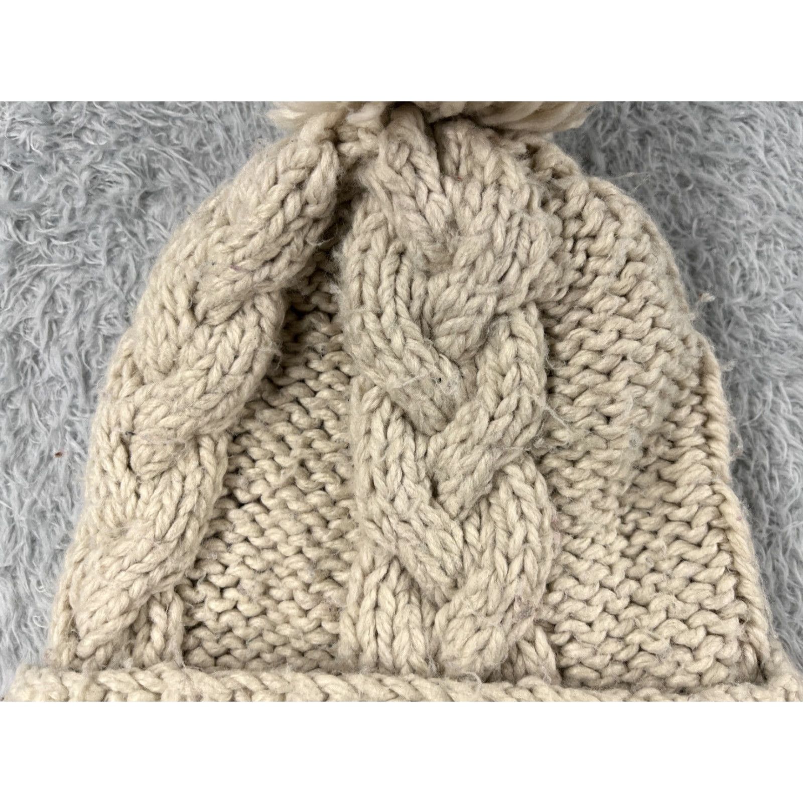 H&M H&M Beanie One Size Ivory Beige Cable Knit 100% Acrylic Ski Pom Womens Size ONE SIZE - 2 Thumbnail