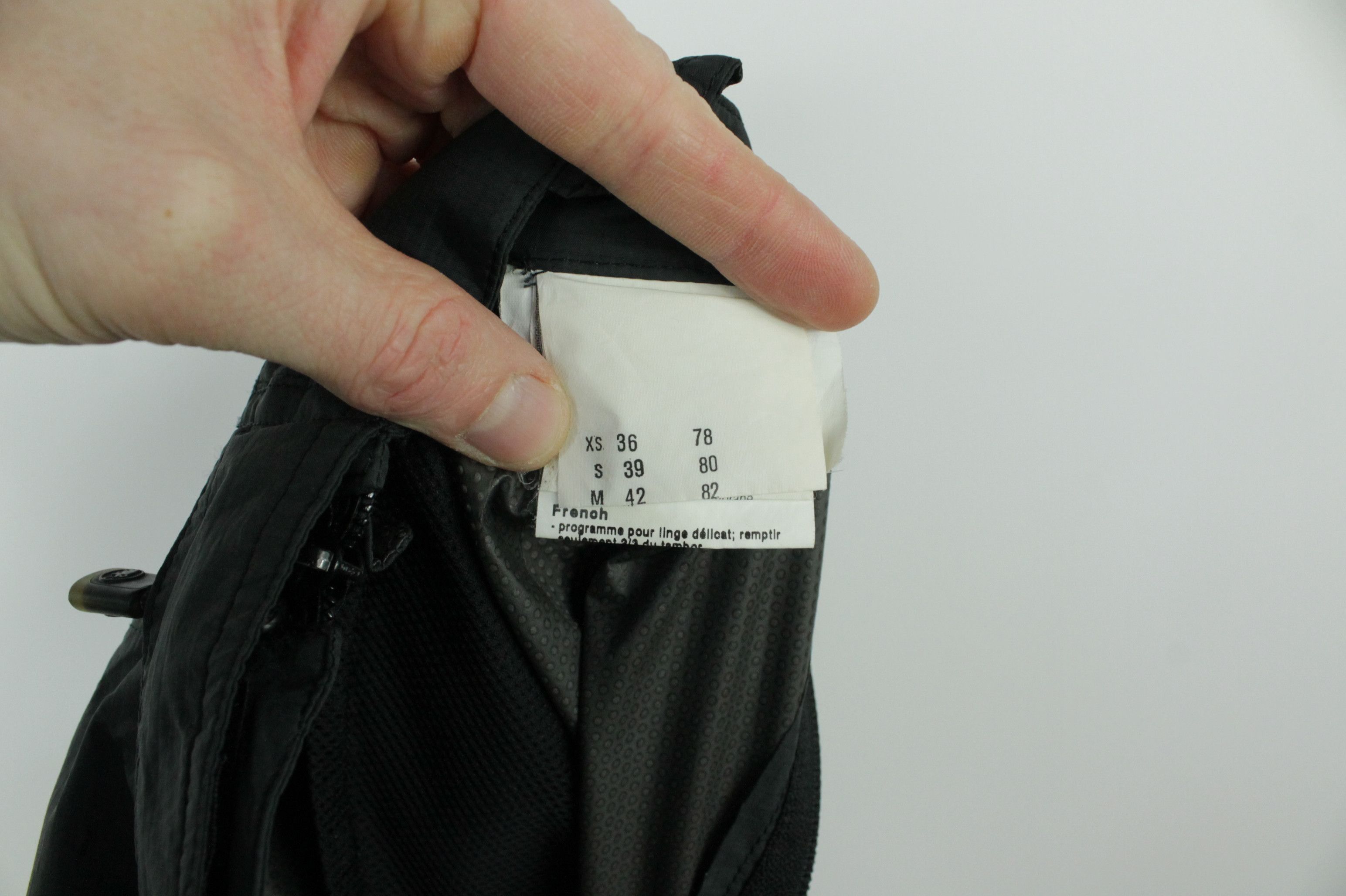 Mammut Mammut Paclite Gore-Tex Black Alpine Pants Men's Size US 26 / EU 42 - 13 Thumbnail