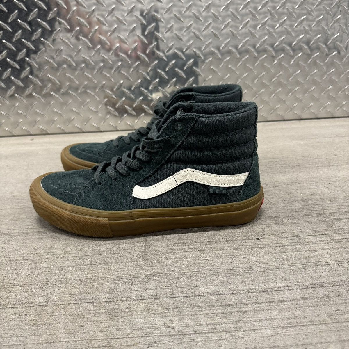 Vans Vans Sk8 Hi Forest Green / Gum Sole Size US 8.5 / EU 41-42 - 4 Thumbnail