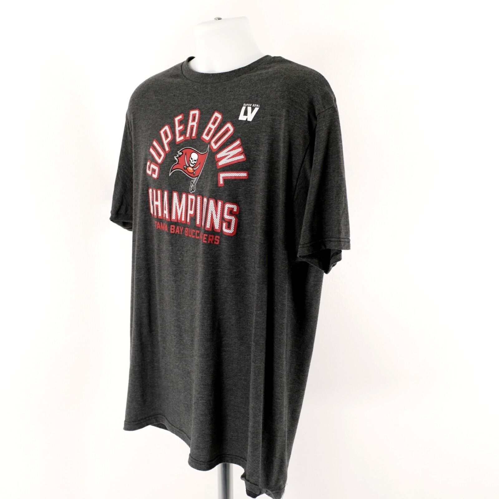 NFL NFL Optima Gray Buccaneers Super Bowl Champions LV XL T-Shir Size US XL / EU 56 / 4 - 11 Thumbnail