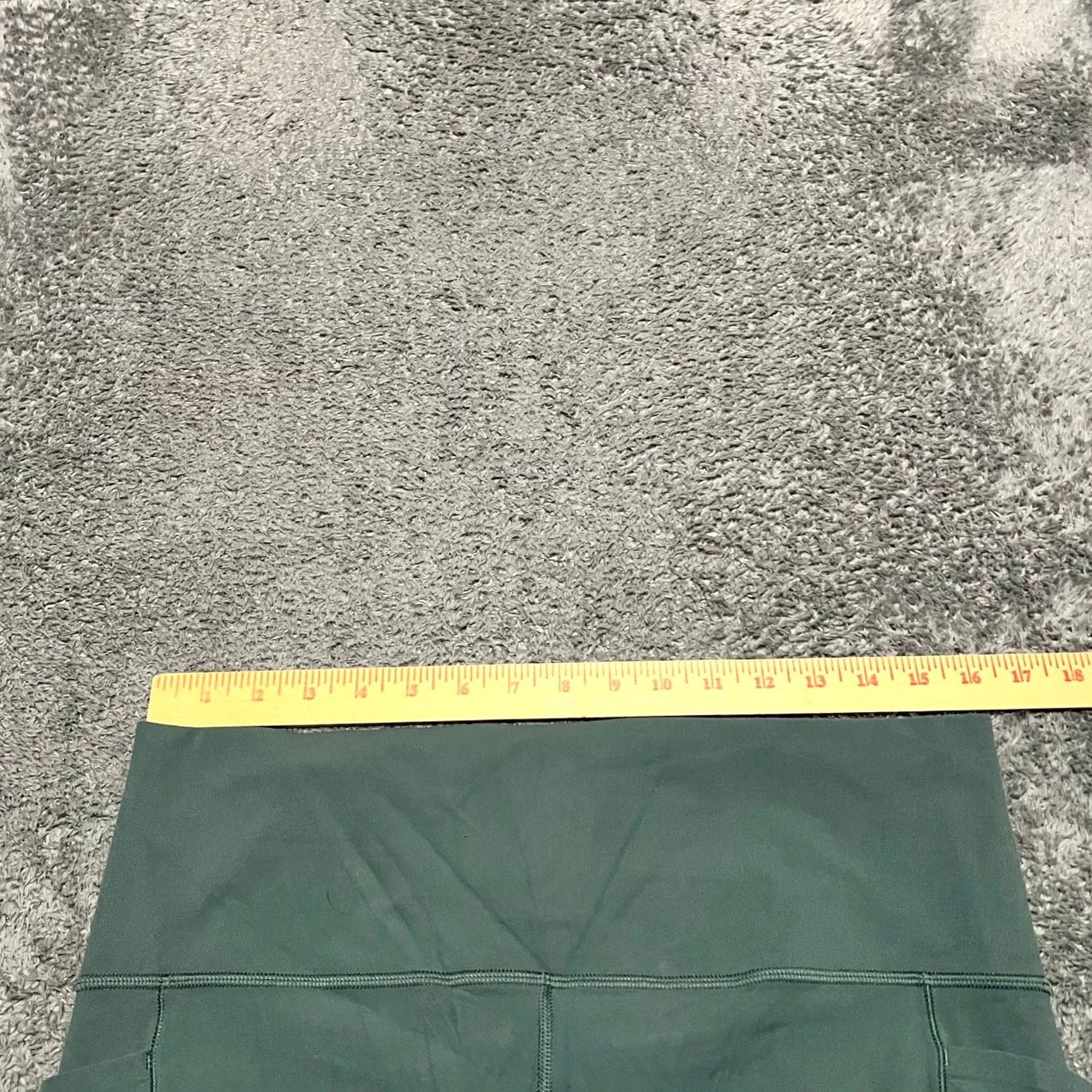 Athleta Athleta Leggings Womens XL Green Salutation Stash Cinch 7/8 Pants Size 40" / US 18 - 6 Thumbnail