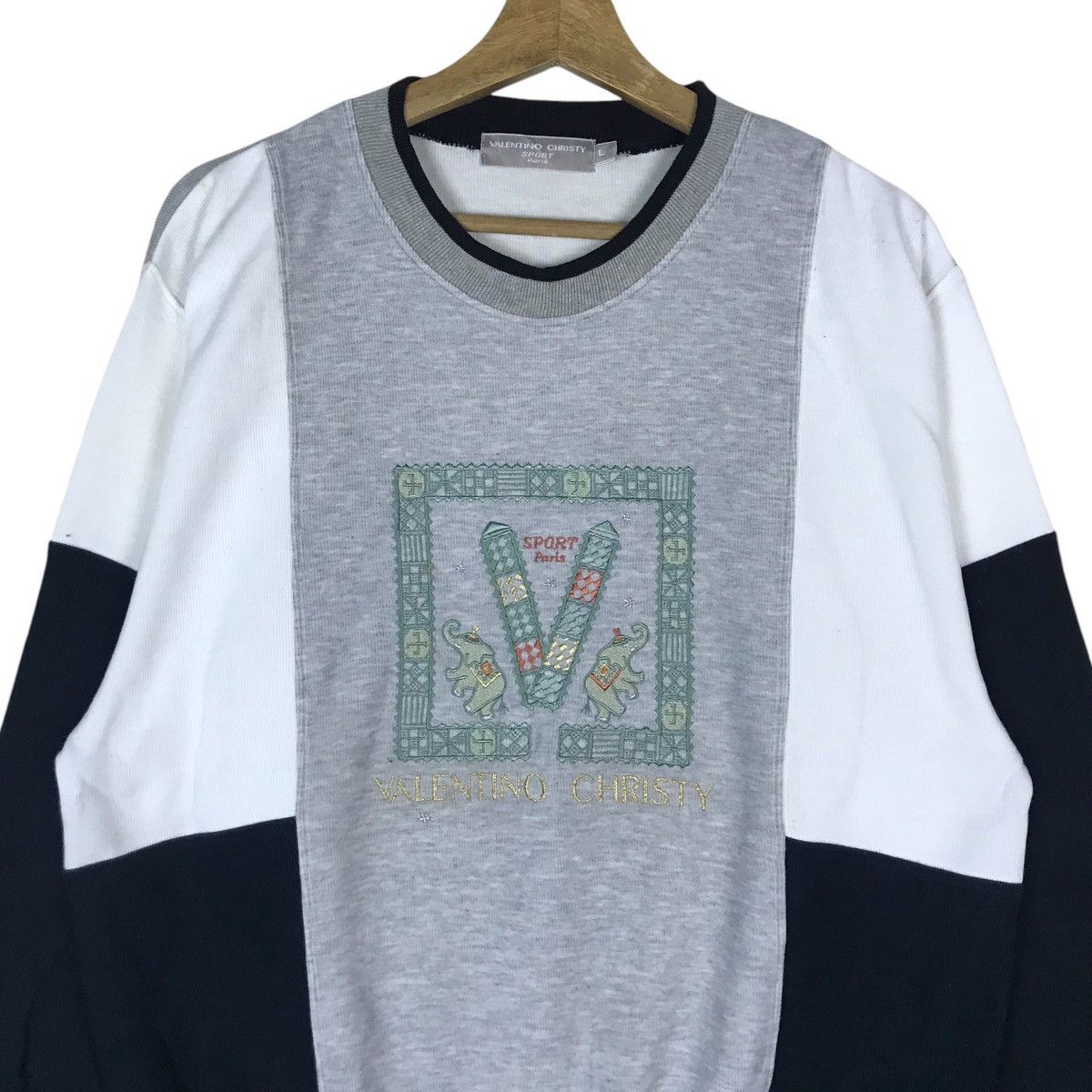 Vintage Vintage Valentino Christy Sport Paris Pullover Jumper Size US L / EU 52-54 / 3 - 2 Thumbnail