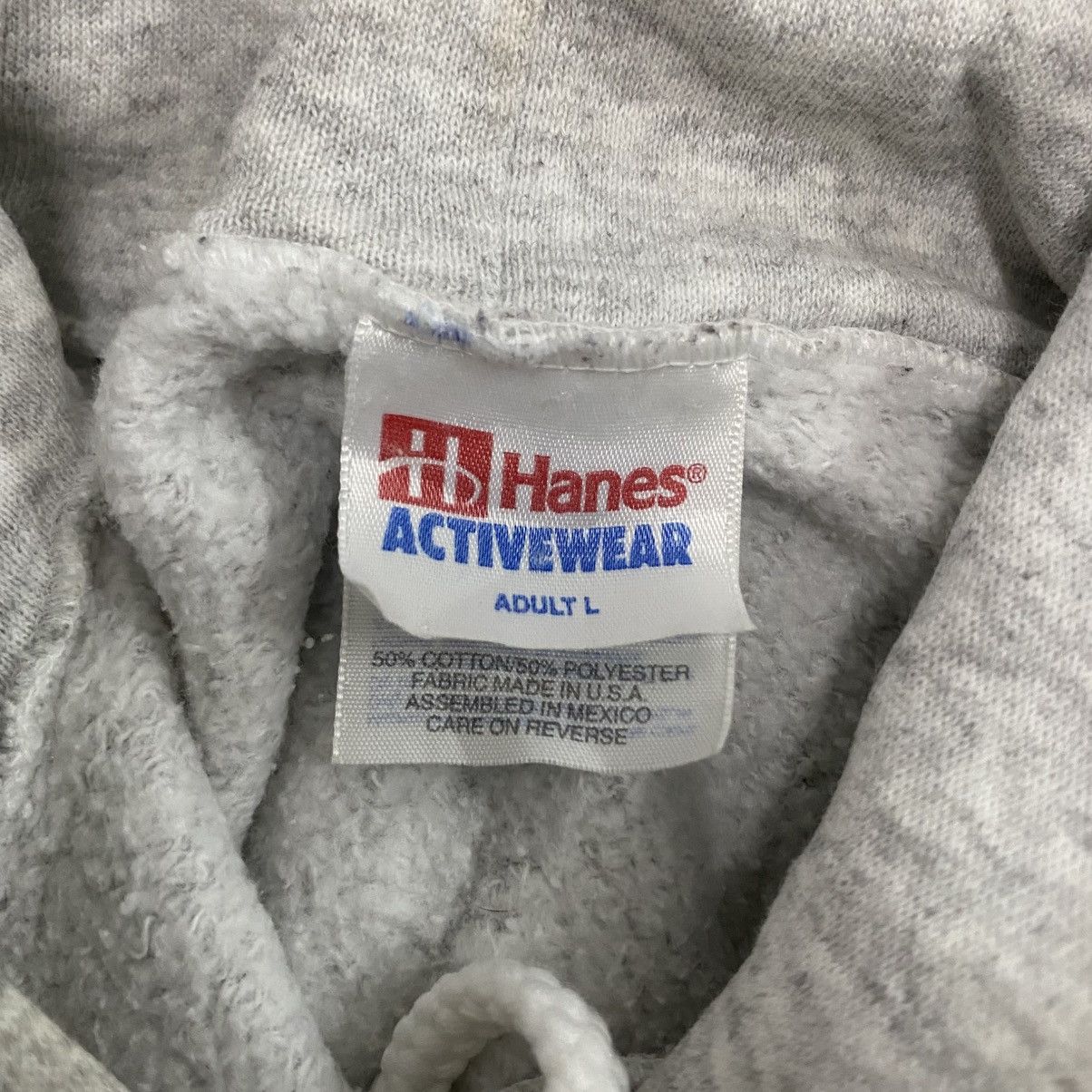 Hanes × Vintage Vintage Hanes Spellout Hoodie since 1901 , Men's Fashion, Size US L / EU 52-54 / 3 - 8 Thumbnail