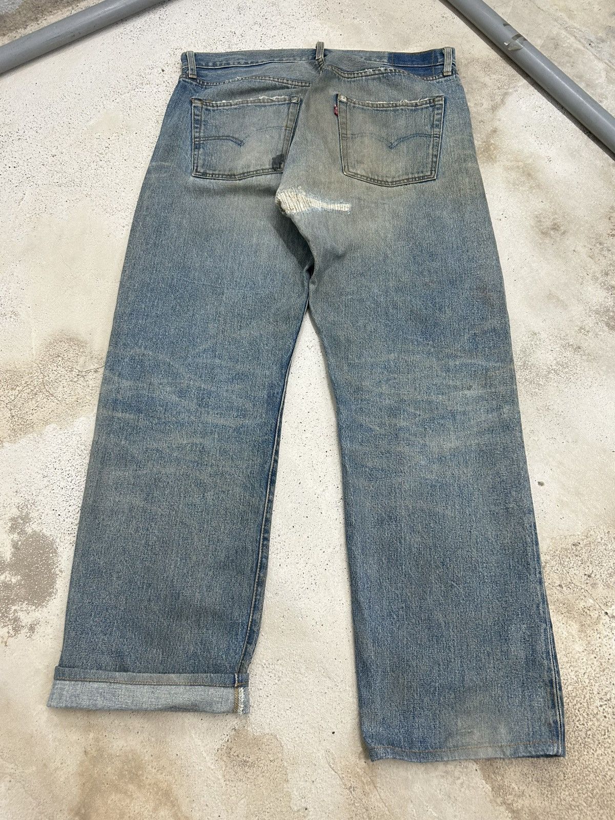 Levi's Vintage Levis 501 Baggy Jeans Selvedge Dirty Washed Size US 34 / EU 50 - 2 Thumbnail