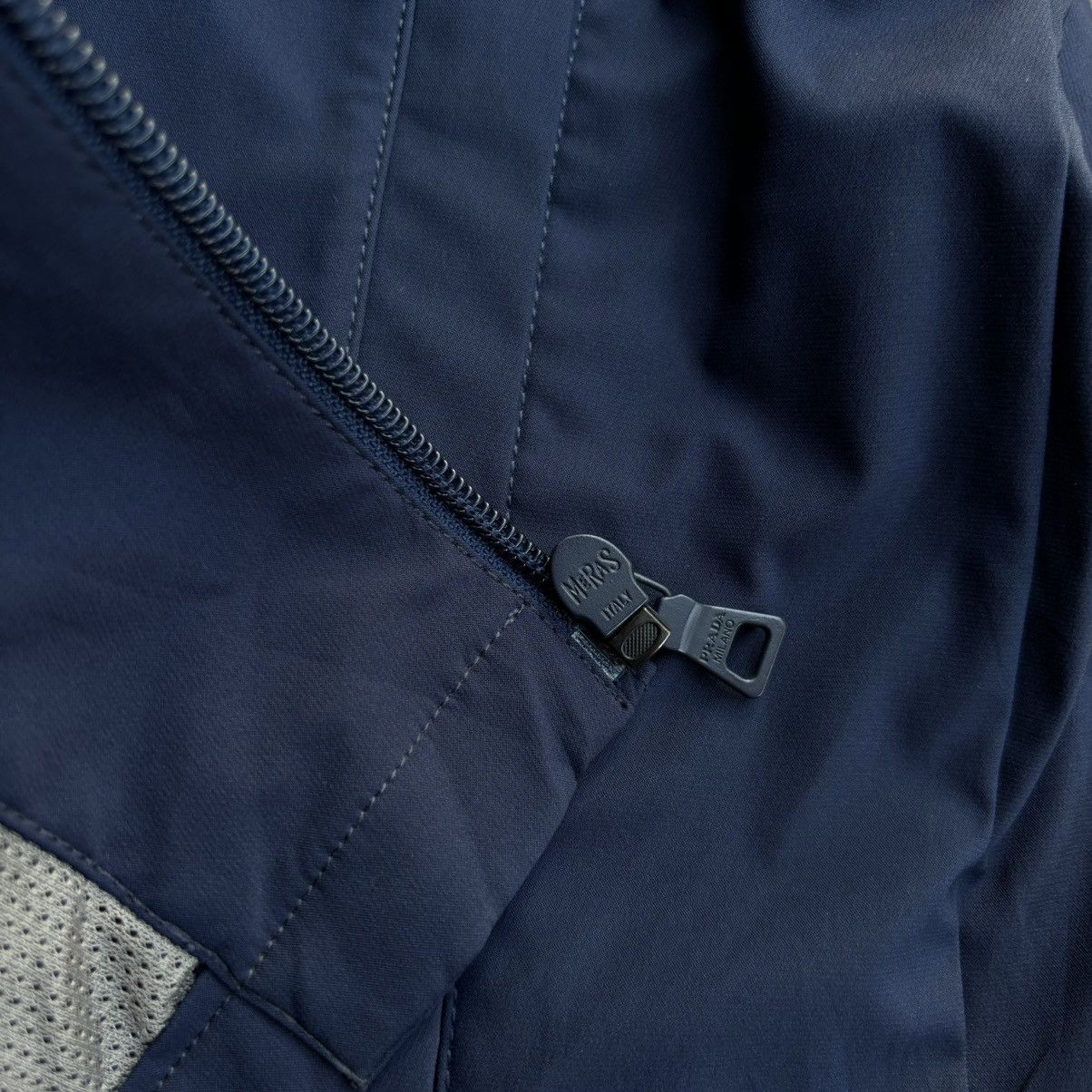 Prada Prada Sports Light Navy Jacket Size US S / EU 44-46 / 1 - 7 Thumbnail