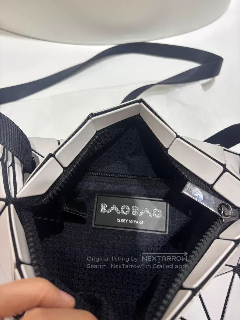 Issey Miyake Issey Miyake Pillow Bag Silver Size ONE SIZE - 3 Thumbnail