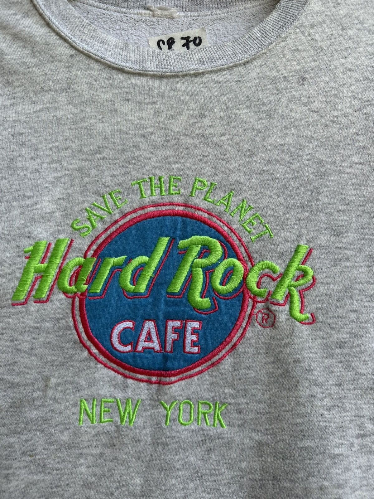 Hard Rock Cafe Vintage Distressed Hard Rock Cafe New York Sweatshirt Size US L / EU 52-54 / 3 - 3 Thumbnail