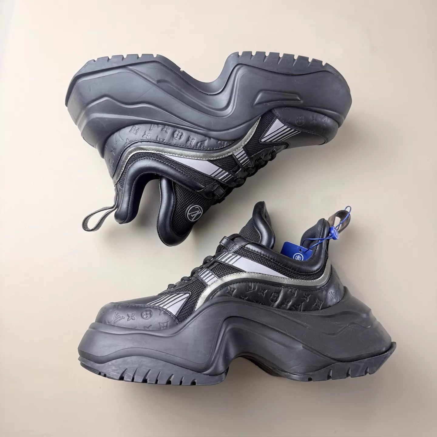 Louis Vuitton LV black silver monogram Artsy 2.0 Dad Sneakers 38 Size US 7.5 / IT 37.5 - 5 Thumbnail