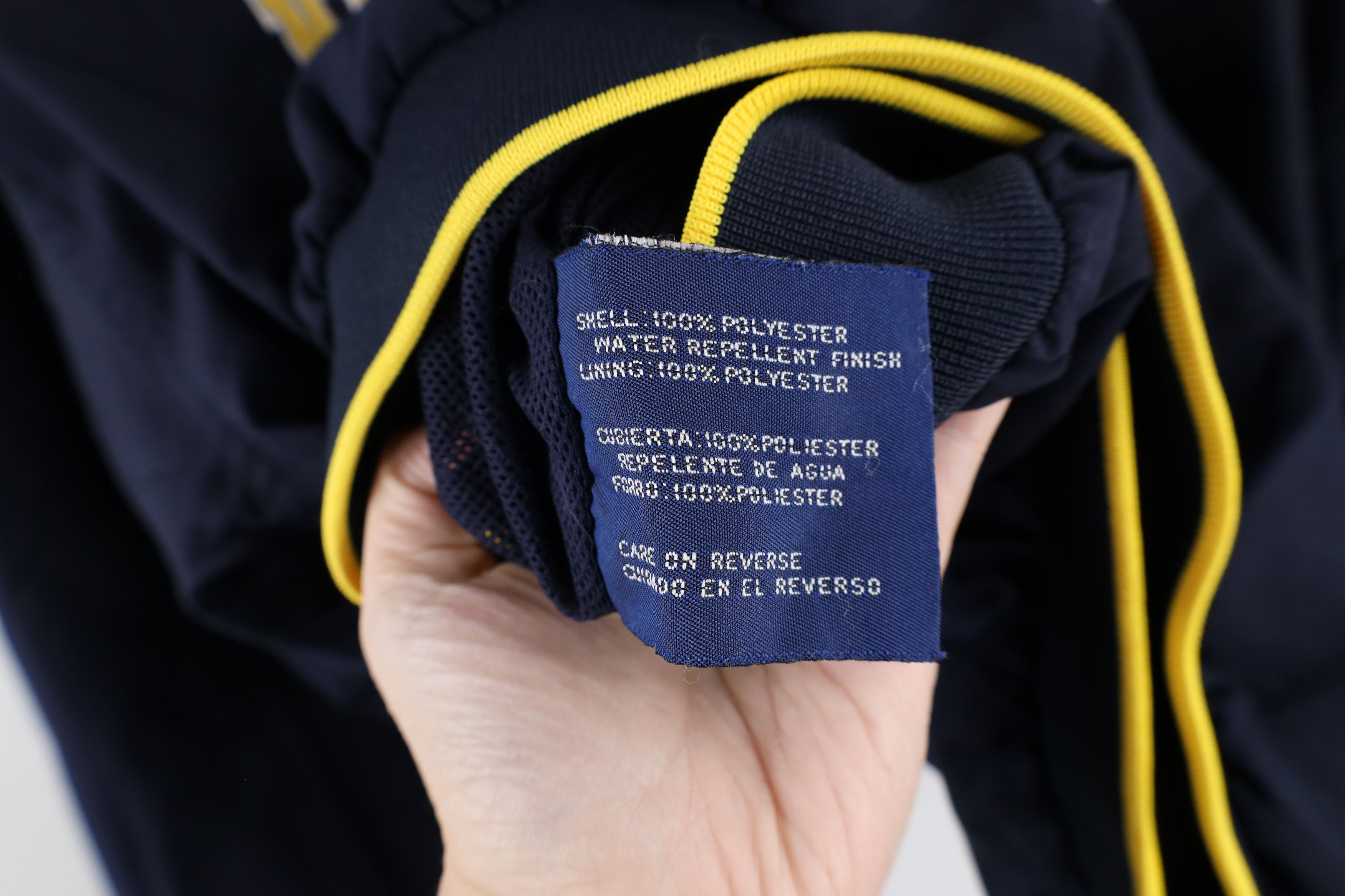 Vintage Vintage 90s Out University of Michigan Pullover Jacket Blue Size US M / EU 48-50 / 2 - 10 Thumbnail