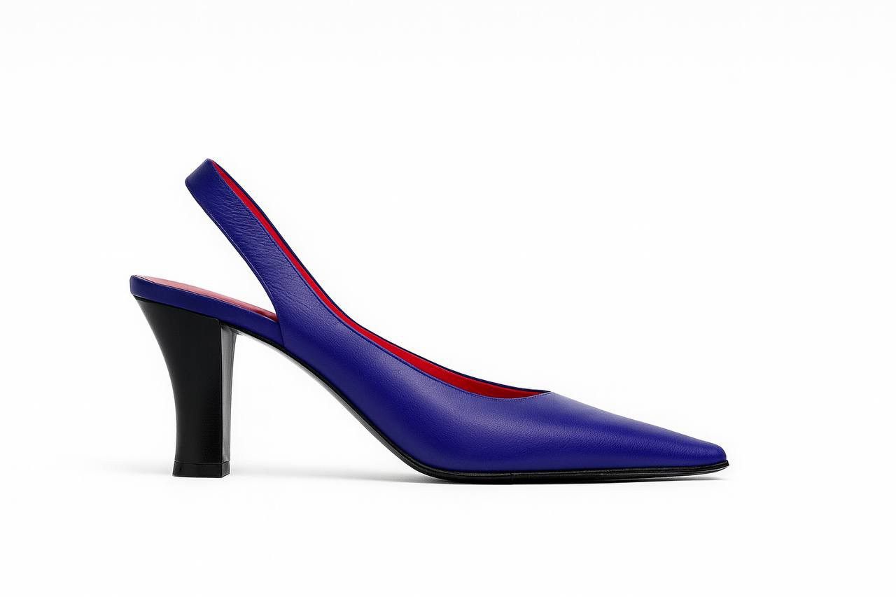 Celine 80’S CELINE ITALY ESCARPINS BLUE LEATHER HEELS CLASSIC SZ 39 Size US 9 / IT 39 - 2 Thumbnail