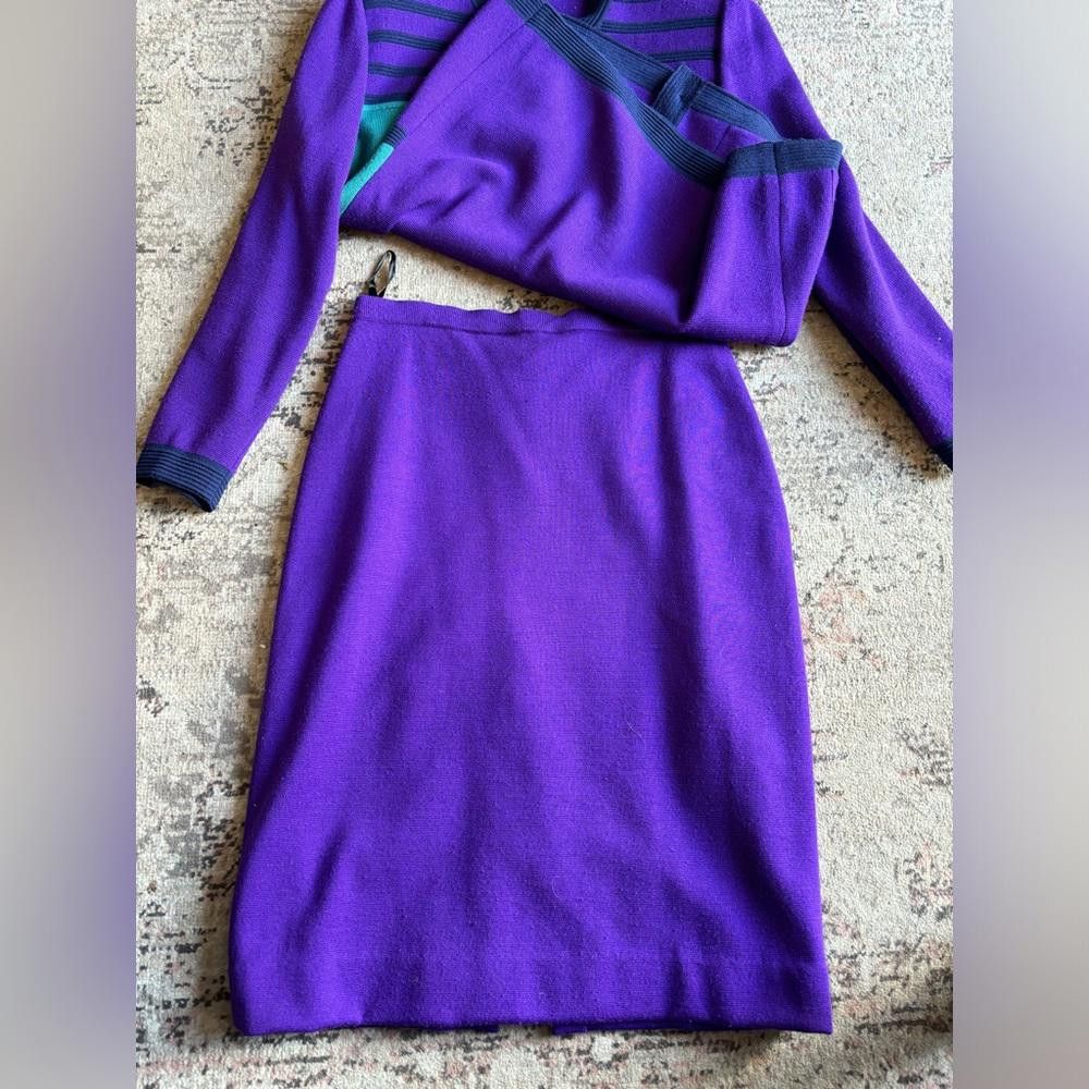Designer Vintage Tricoville Two-Piece Skirt Set Size 36" / US 14 / IT 50 - 2 Thumbnail