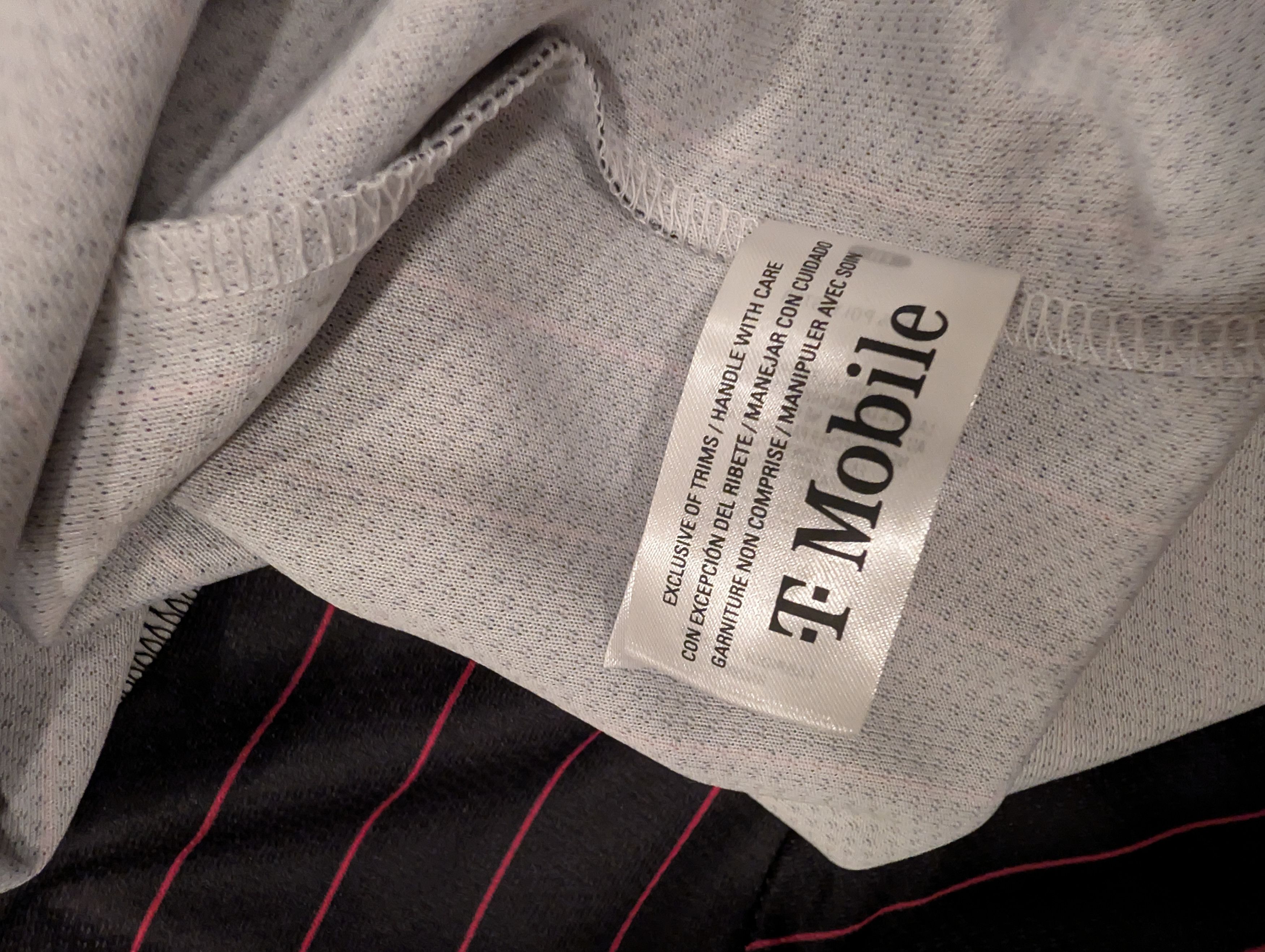 Other T-Mobile Black Baseball Jersey - L - Black Size US L / EU 52-54 / 3 - 7 Thumbnail