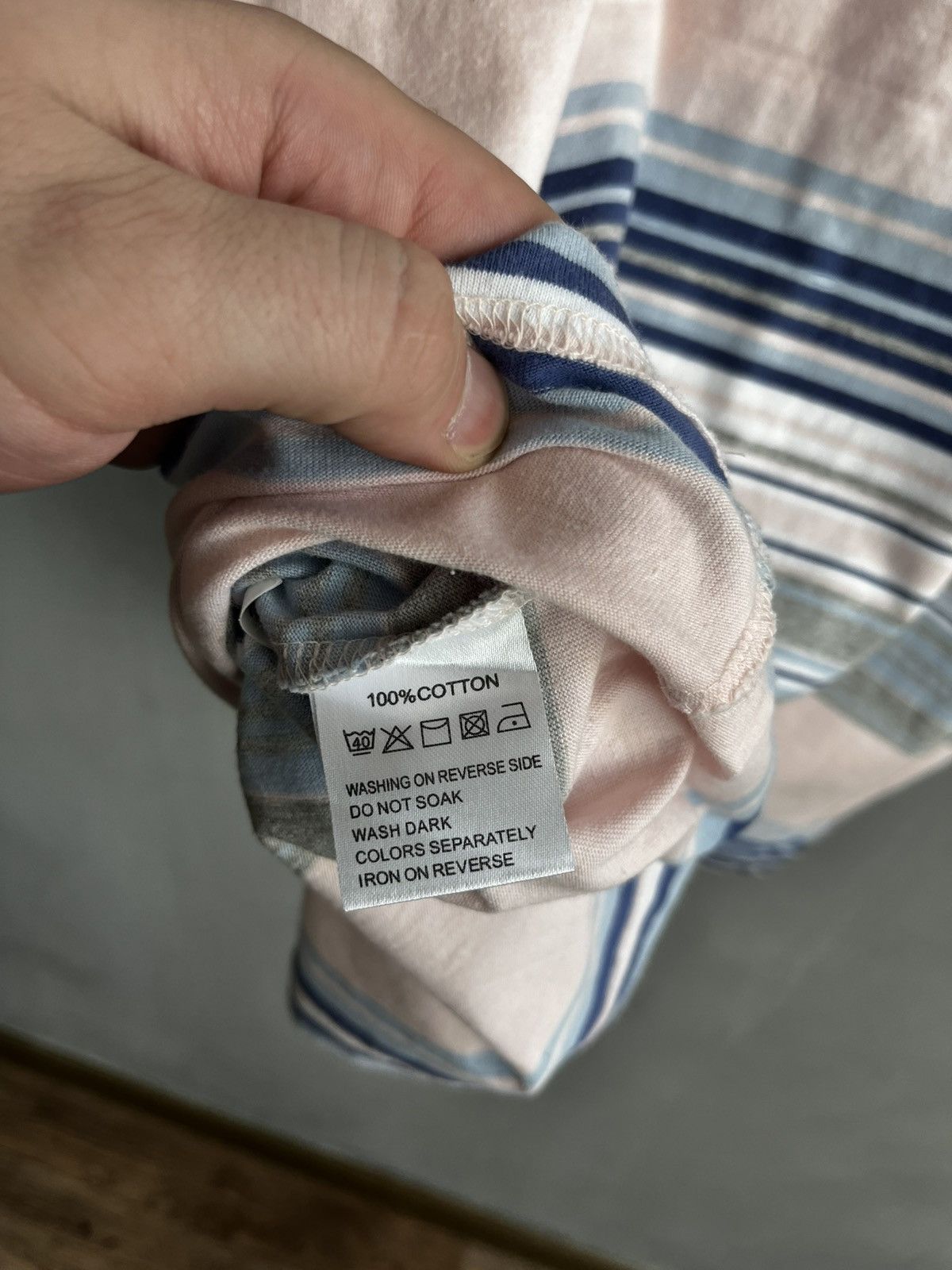 Yves Saint Laurent Yves Saint Laurent Vintage Stripped Small Logo size xxl Size US XXL / EU 58 / 5 - 10 Thumbnail