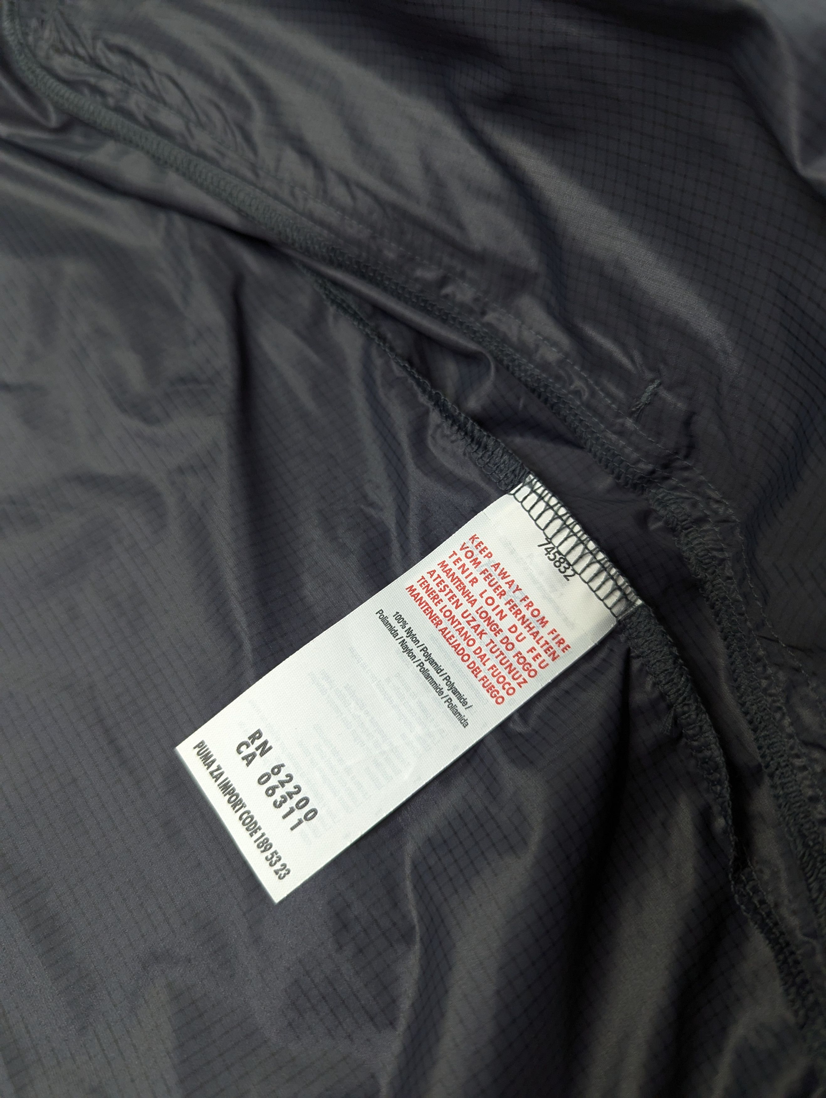 Puma Puma BVB Borussia Dortmund Windbreaker raincoat light jacket Size US M / EU 48-50 / 2 - 11 Thumbnail