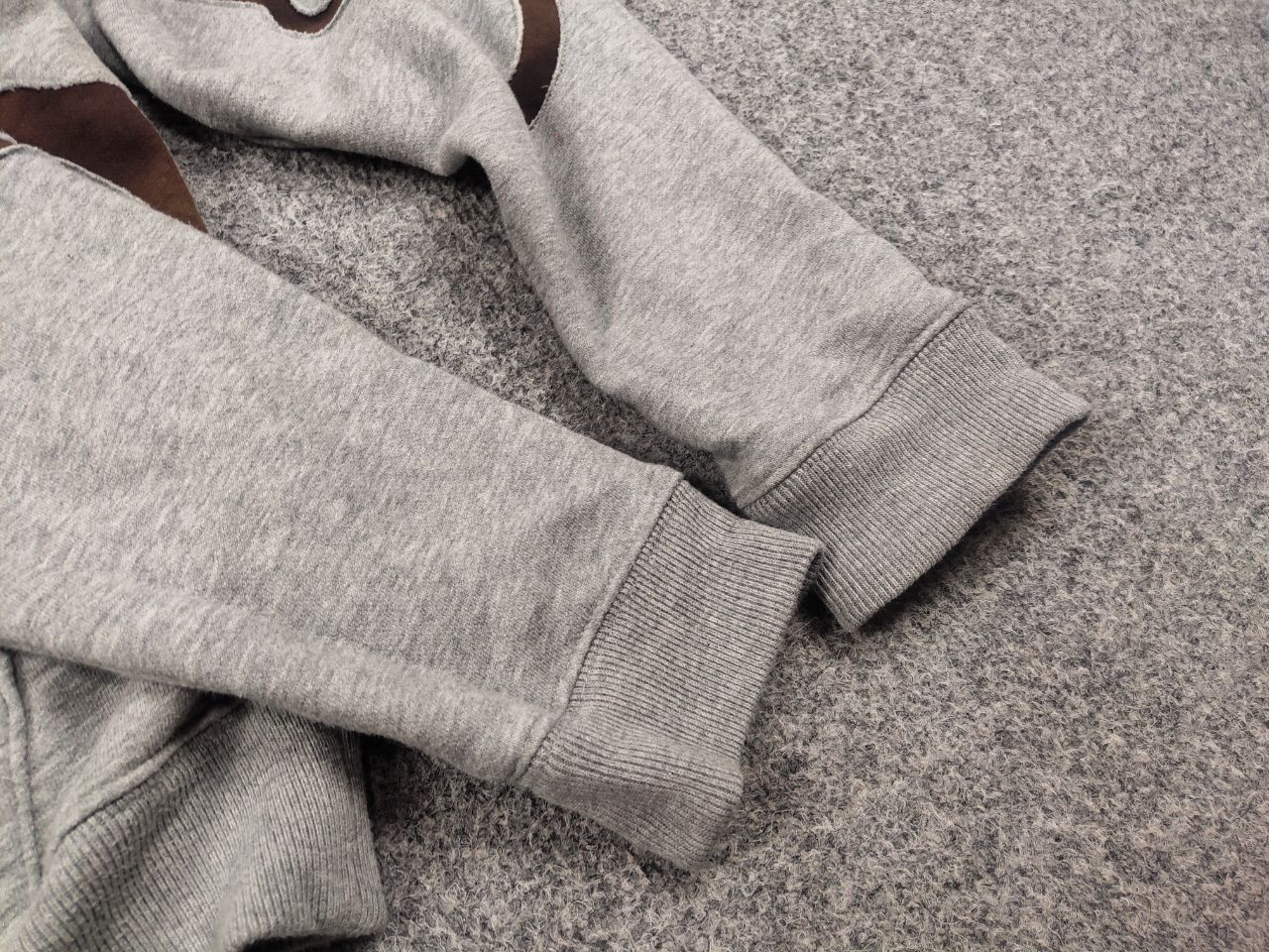 Gap Vintage Rare Gap Logo reworked Hoodie Gray Y2K Style Size US S / EU 44-46 / 1 - 11 Thumbnail