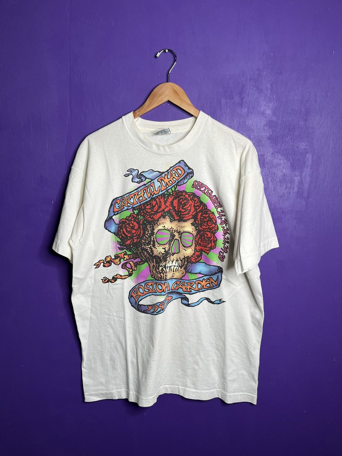image of Band Tees x Liquid Blue Vintage 1993 Greatful Dead Boston Dead Tour T-Shirt in White (Size XL)