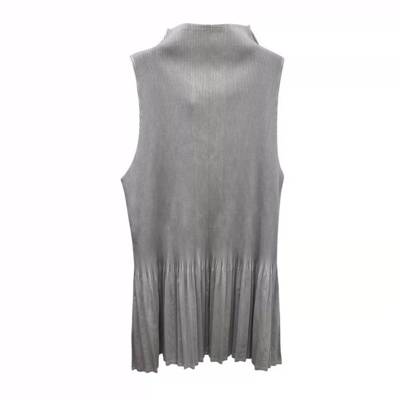 Issey Miyake Issey Miyake size:3 Sleeveless pleated top Size S / US 4 / IT 40 - 2 Thumbnail