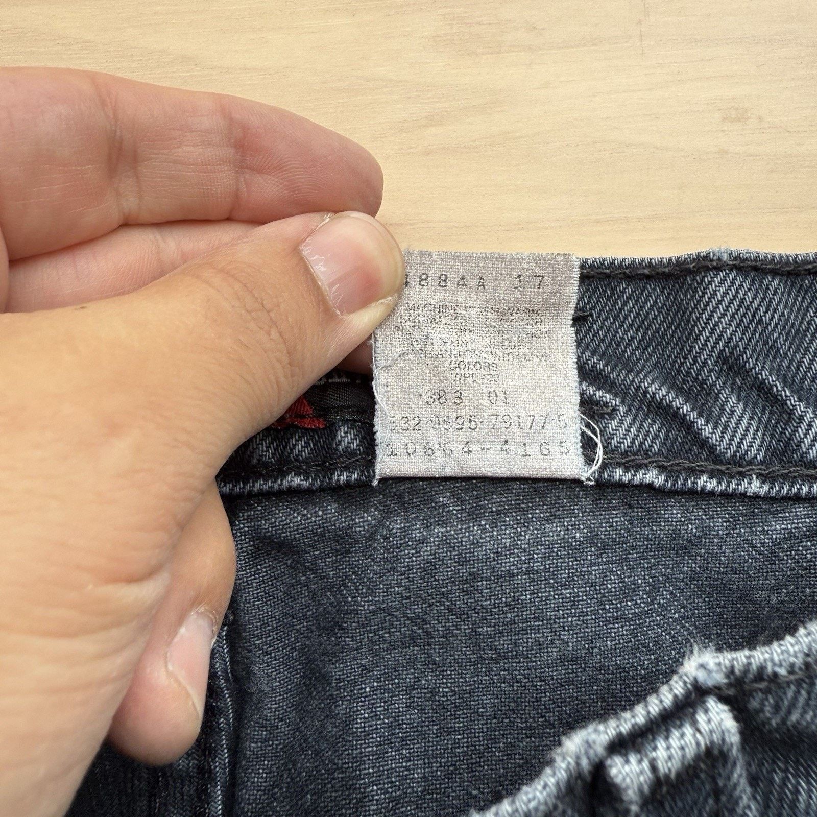 Levi's × Vintage Vintage Levis Silver Tab Jeans 31 Black 90s Baggy Denim Size US 31 - 6 Thumbnail